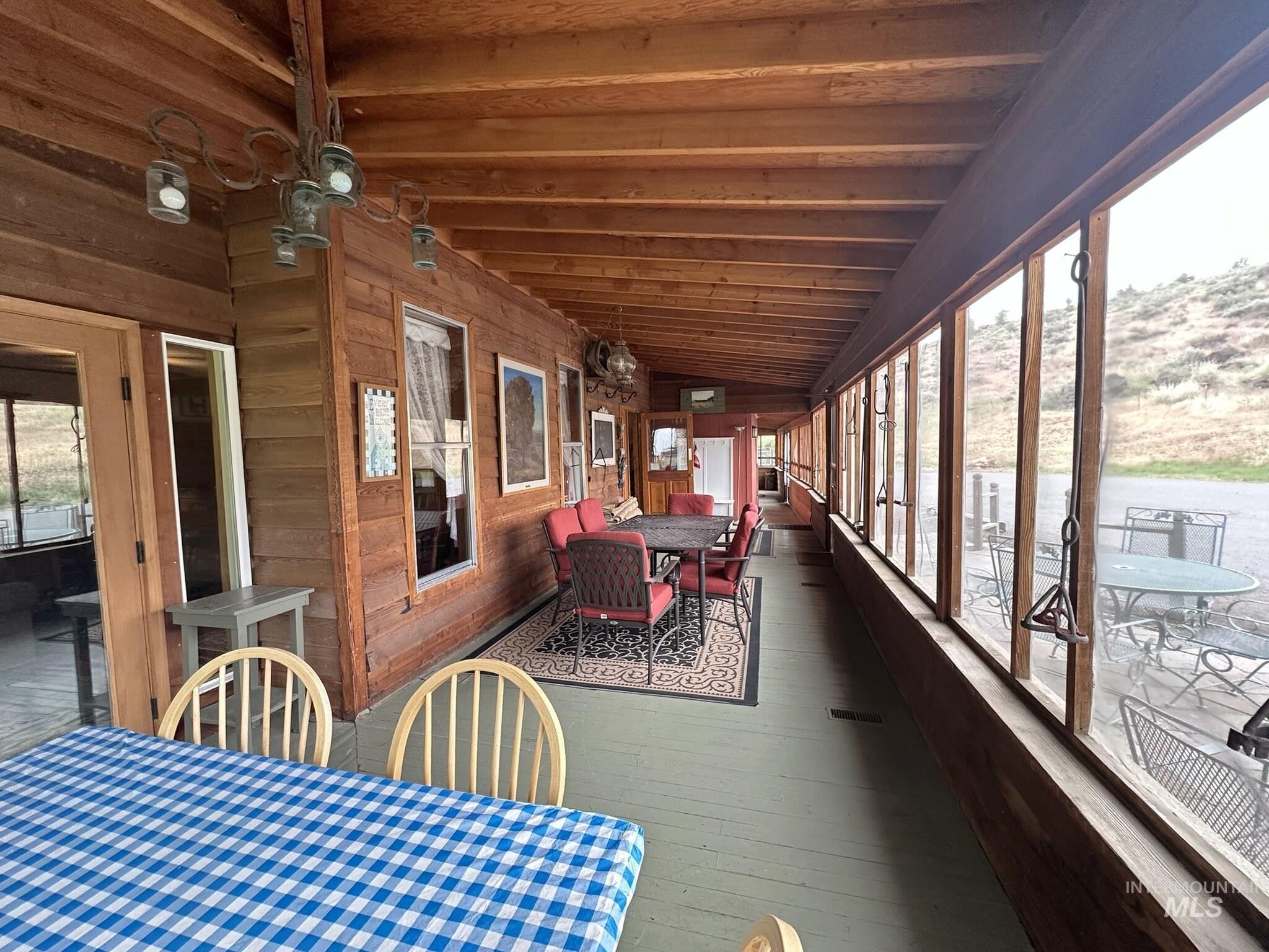 49130 Happy Valley Rd, Crane, Oregon 97722, 10 Bedrooms, Business/Commercial For Sale, Price $525,000, 98988241