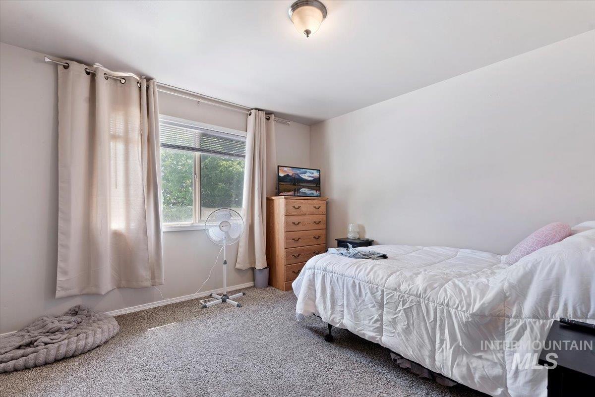 2057 N Woodford Ave, Meridian, Idaho 83646, 2 Bedrooms, 1 Bathroom, Residential Income For Sale, Price $869,900, 98988242