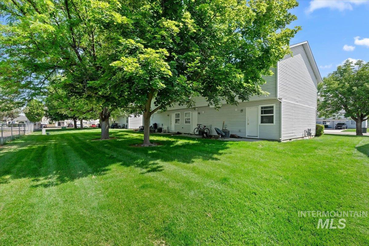 2073 N Woodford Ave, Meridian, Idaho 83646, 2 Bedrooms, 1 Bathroom, Residential Income For Sale, Price $1,724,900, 98988243