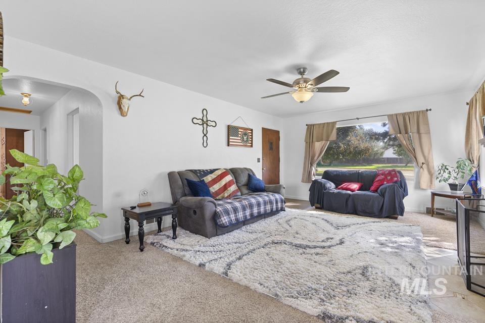 207 Hwy 95, Parma, Idaho 83660, 4 Bedrooms, 2 Bathrooms, Residential For Sale, Price $435,000, 98988253