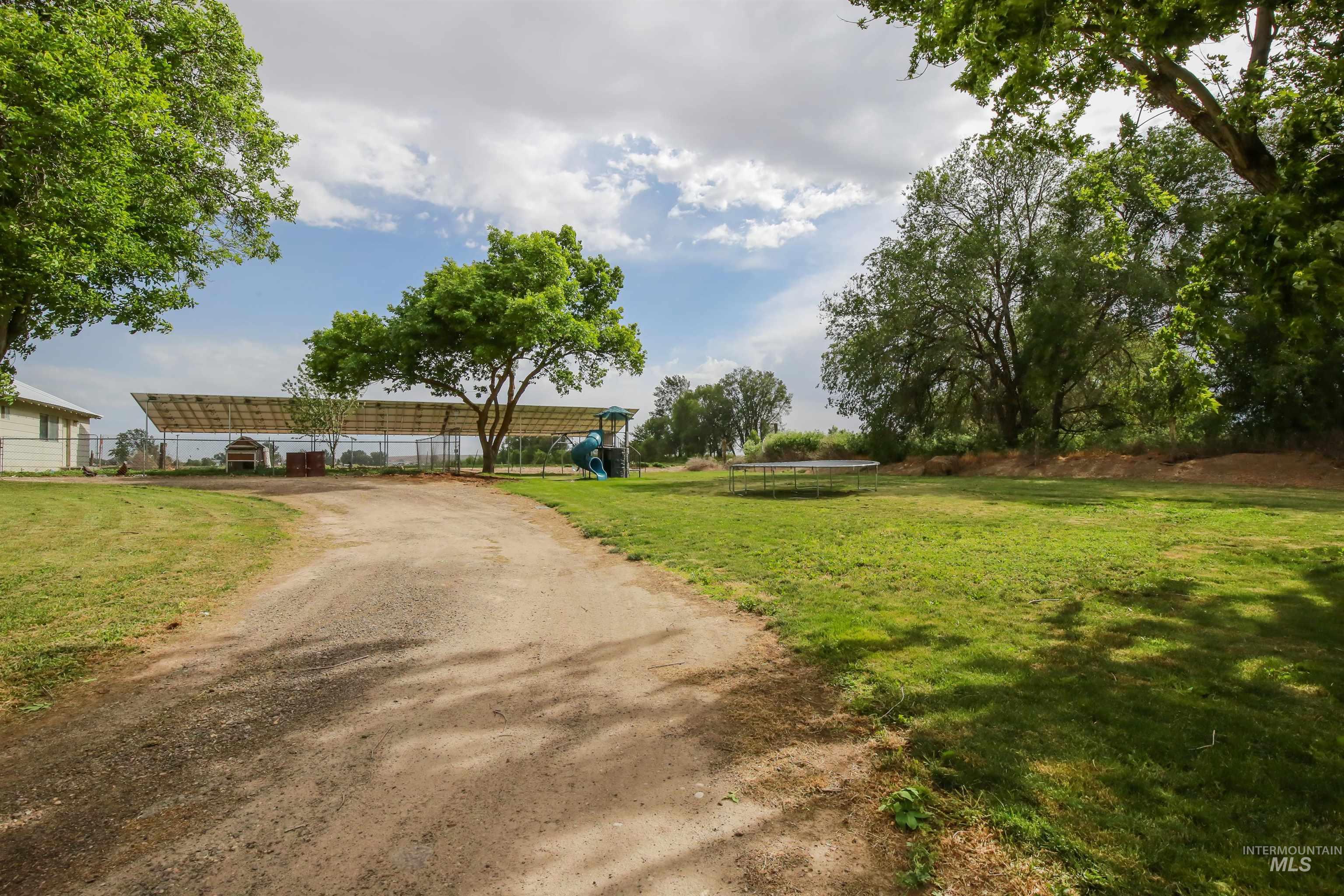 3733 HWY 30 W, New Plymouth, Idaho 83655, 4 Bedrooms, 2 Bathrooms, Residential For Sale, Price $859,000, 98988254