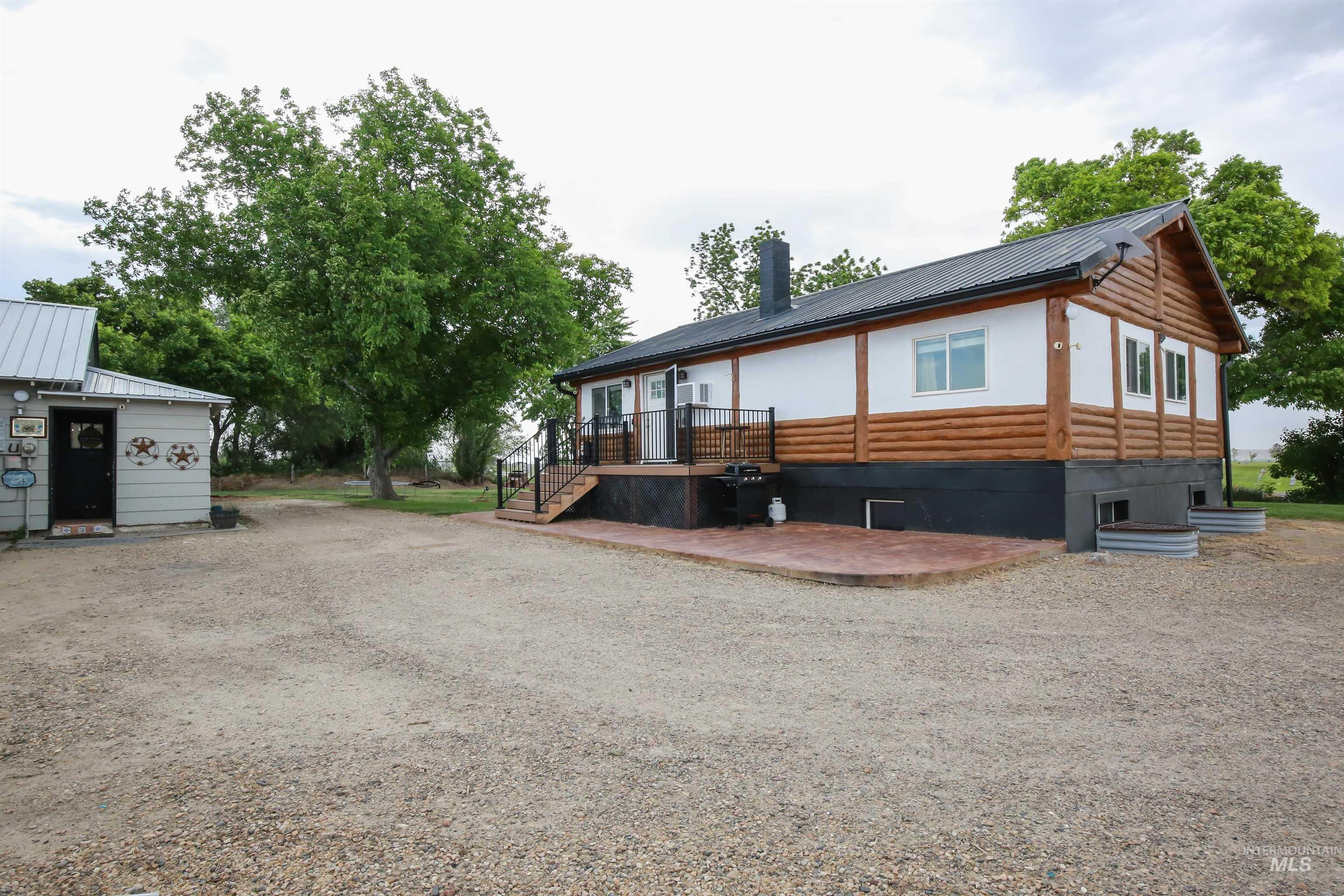 3733 HWY 30 W, New Plymouth, Idaho 83655, 4 Bedrooms, 2 Bathrooms, Residential For Sale, Price $859,000, 98988254