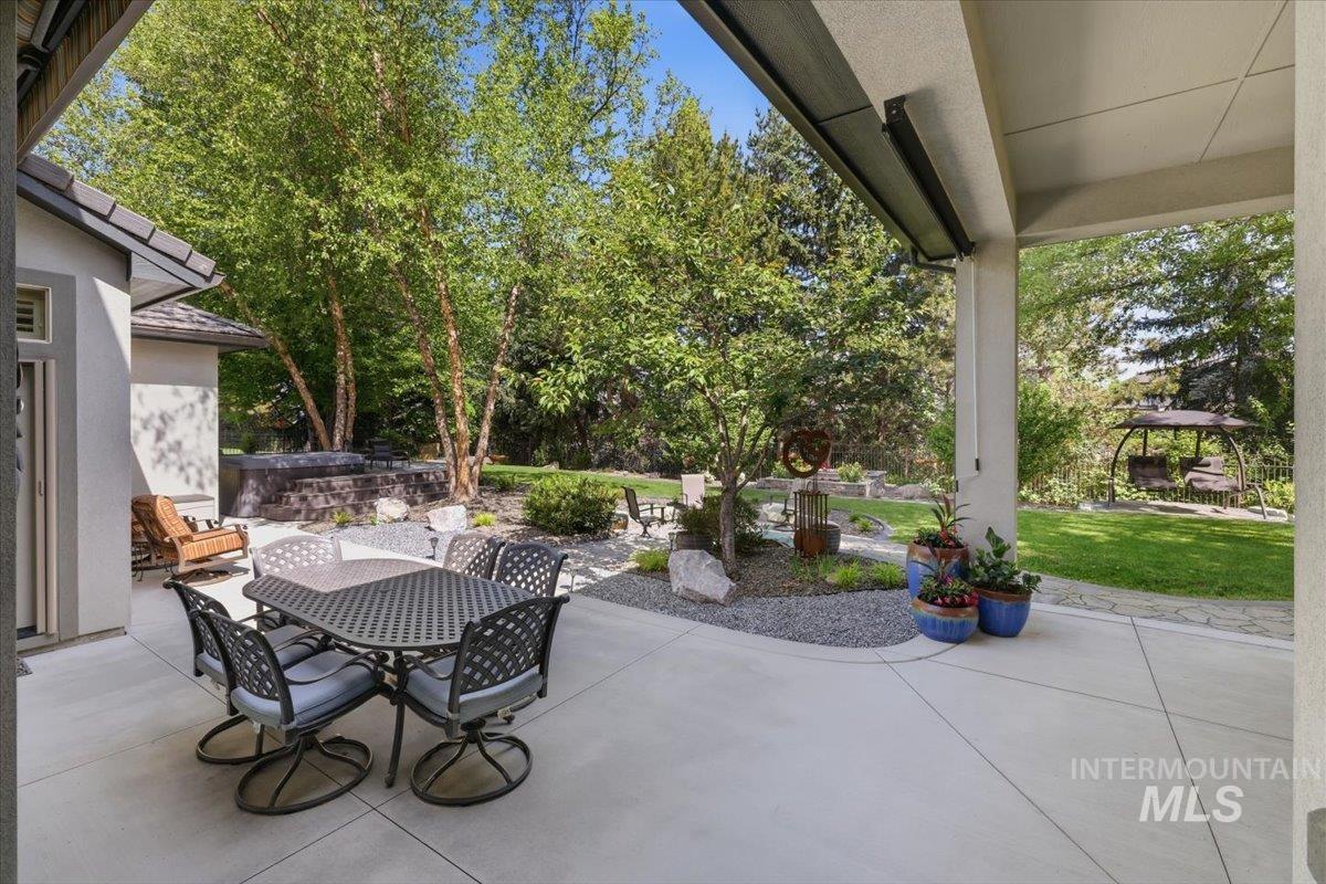 810 W Sherason Dr, Eagle, Idaho 83616, 3 Bedrooms, 3.5 Bathrooms, Residential For Sale, Price $1,749,900,MLS 98988255