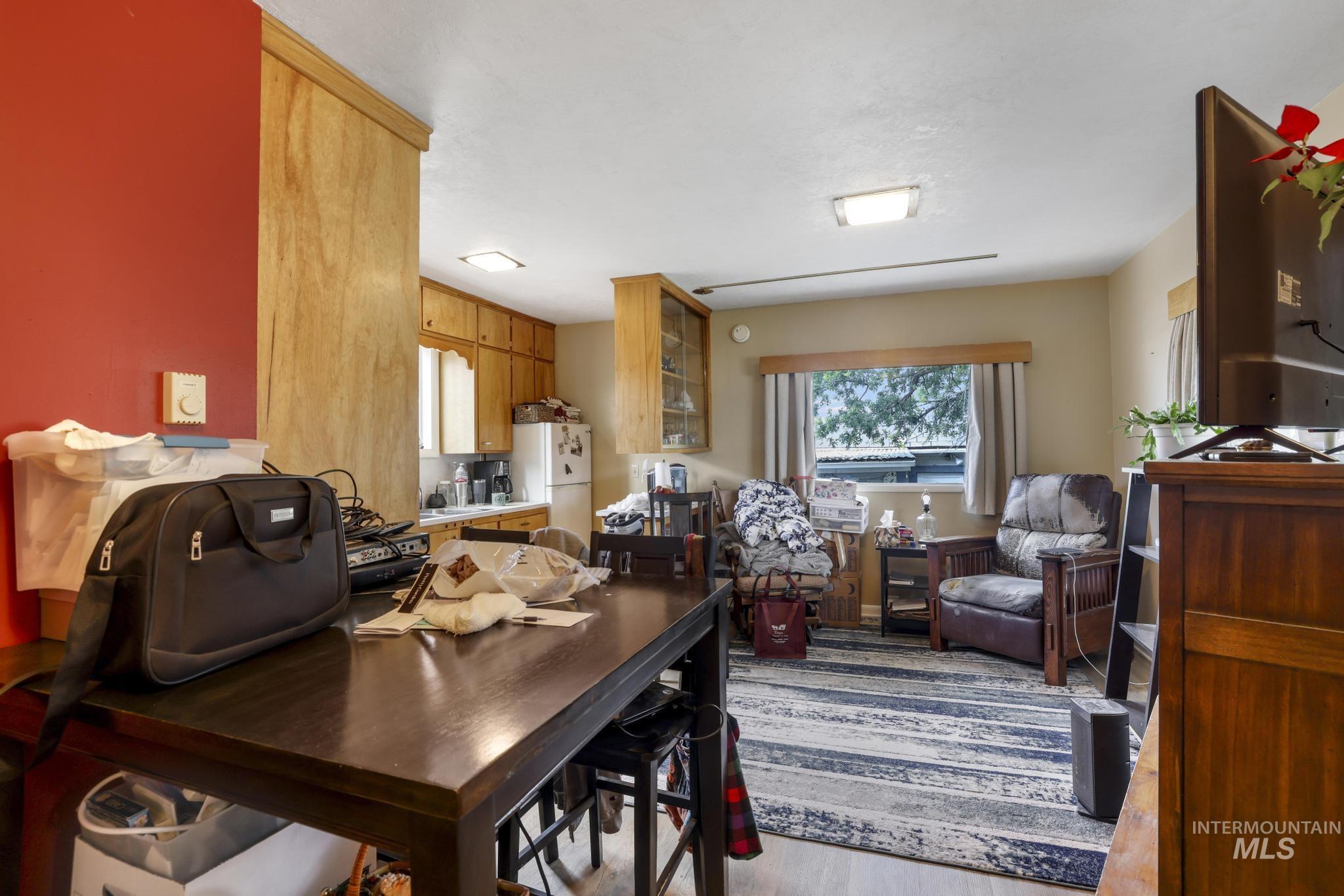 305 Colorado St, Gooding, Idaho 83330-1039, 2 Bedrooms, 1 Bathroom, Residential Income For Sale, Price $329,900,MLS 98988261