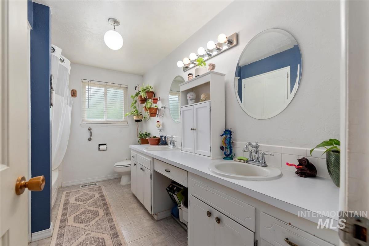 10436 W Estate, Boise, Idaho 83709, 3 Bedrooms, 3 Bathrooms, Residential For Sale, Price $750,000, 98988264