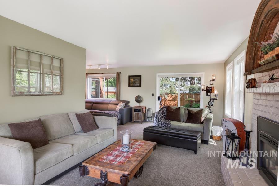 1673 Appaloosa Rd, Moscow, Idaho 83843, 3 Bedrooms, 3 Bathrooms, Residential For Sale, Price $585,000, 98988267