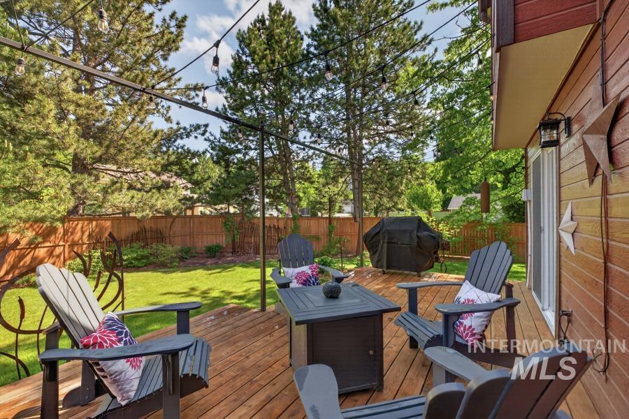 1673 Appaloosa Rd, Moscow, Idaho 83843, 3 Bedrooms, 3 Bathrooms, Residential For Sale, Price $585,000, 98988267
