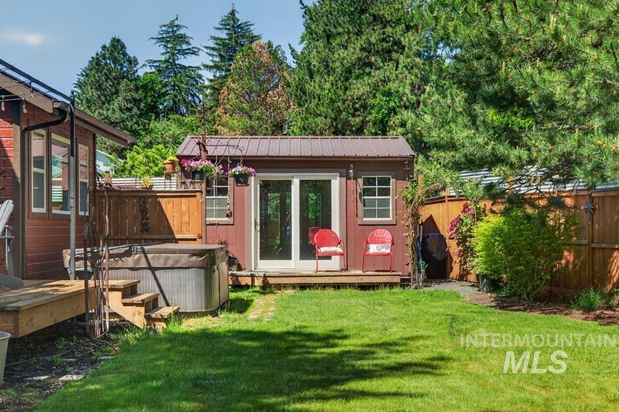 1673 Appaloosa Rd, Moscow, Idaho 83843, 3 Bedrooms, 3 Bathrooms, Residential For Sale, Price $585,000, 98988267