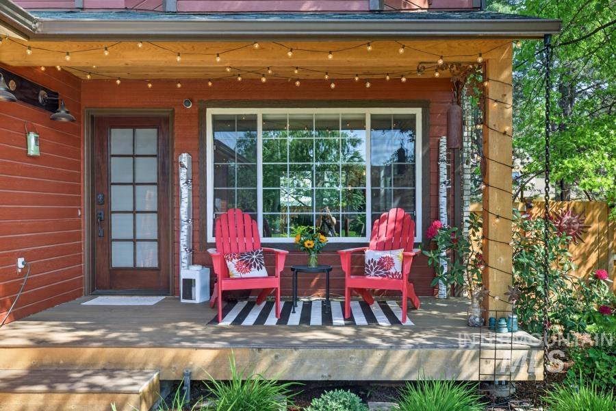 1673 Appaloosa Rd, Moscow, Idaho 83843, 3 Bedrooms, 3 Bathrooms, Residential For Sale, Price $585,000, 98988267