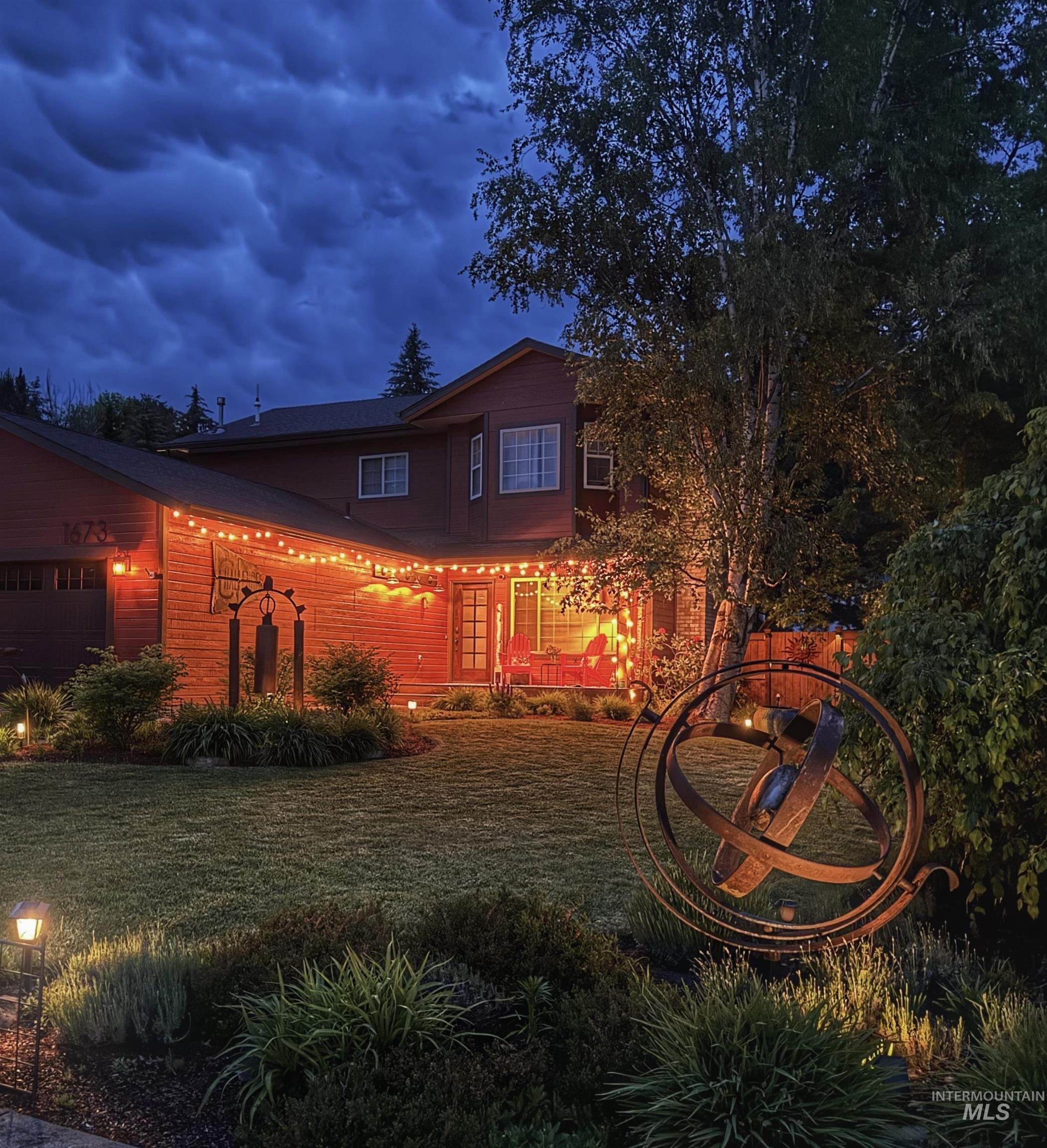 1673 Appaloosa Rd, Moscow, Idaho 83843, 3 Bedrooms, 3 Bathrooms, Residential For Sale, Price $585,000, 98988267