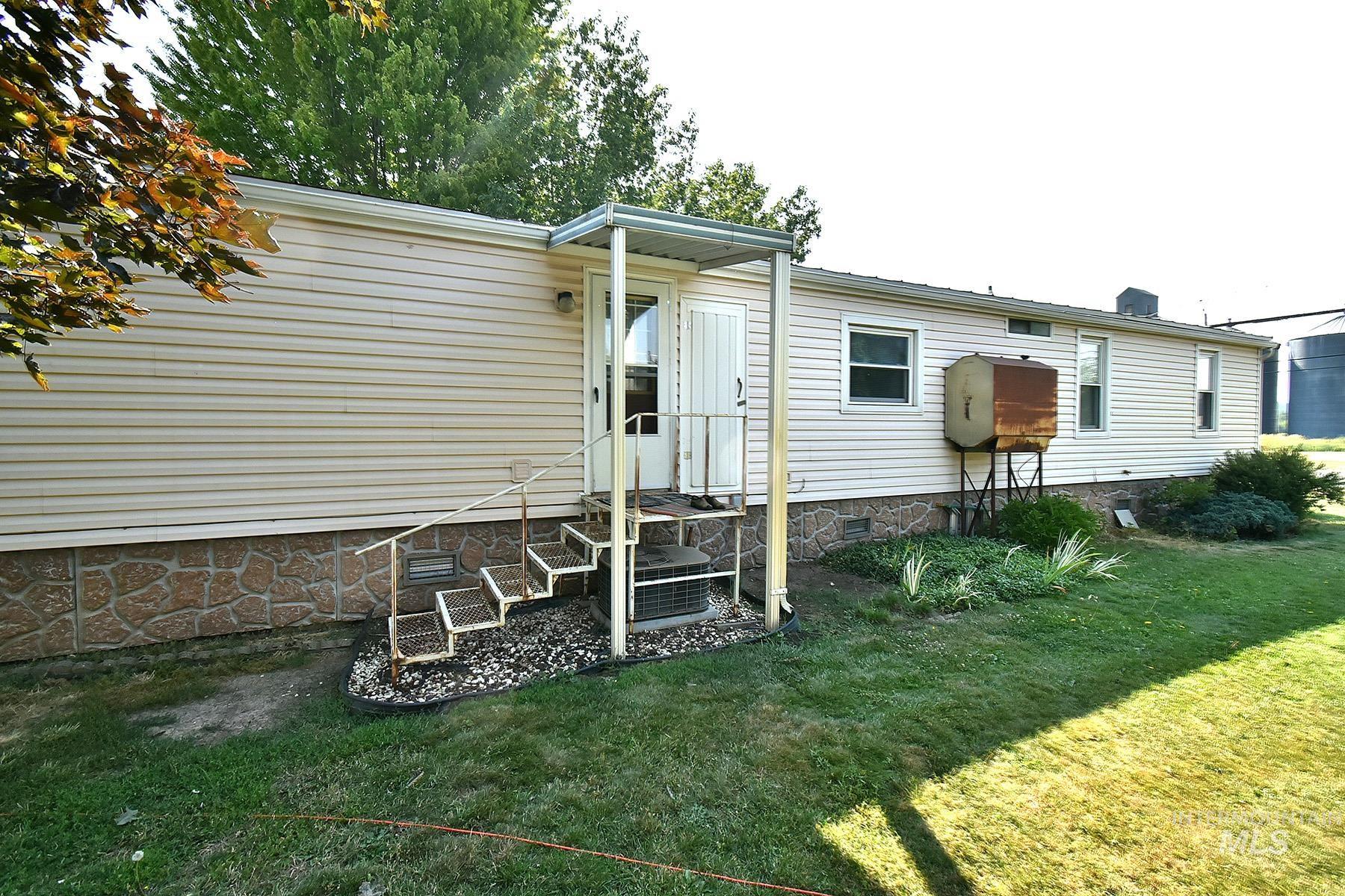 3490 Hwy 6, Princeton, Idaho 83857, 3 Bedrooms, 2 Bathrooms, Residential For Sale, Price $319,000, 98988276