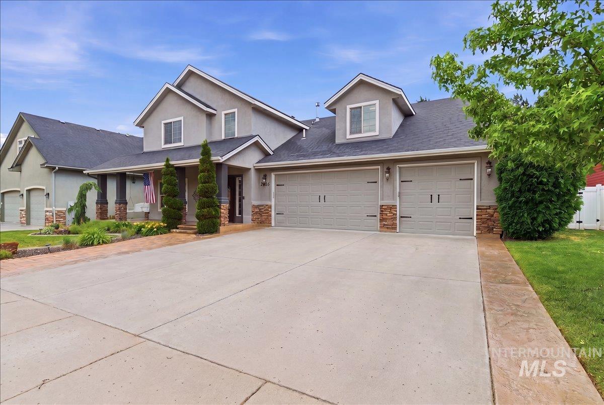 2816 S Bear Claw Way, Meridian, Idaho 83642, 4 Bedrooms, 3.5 Bathrooms, Residential For Sale, Price $975,000, 98988277