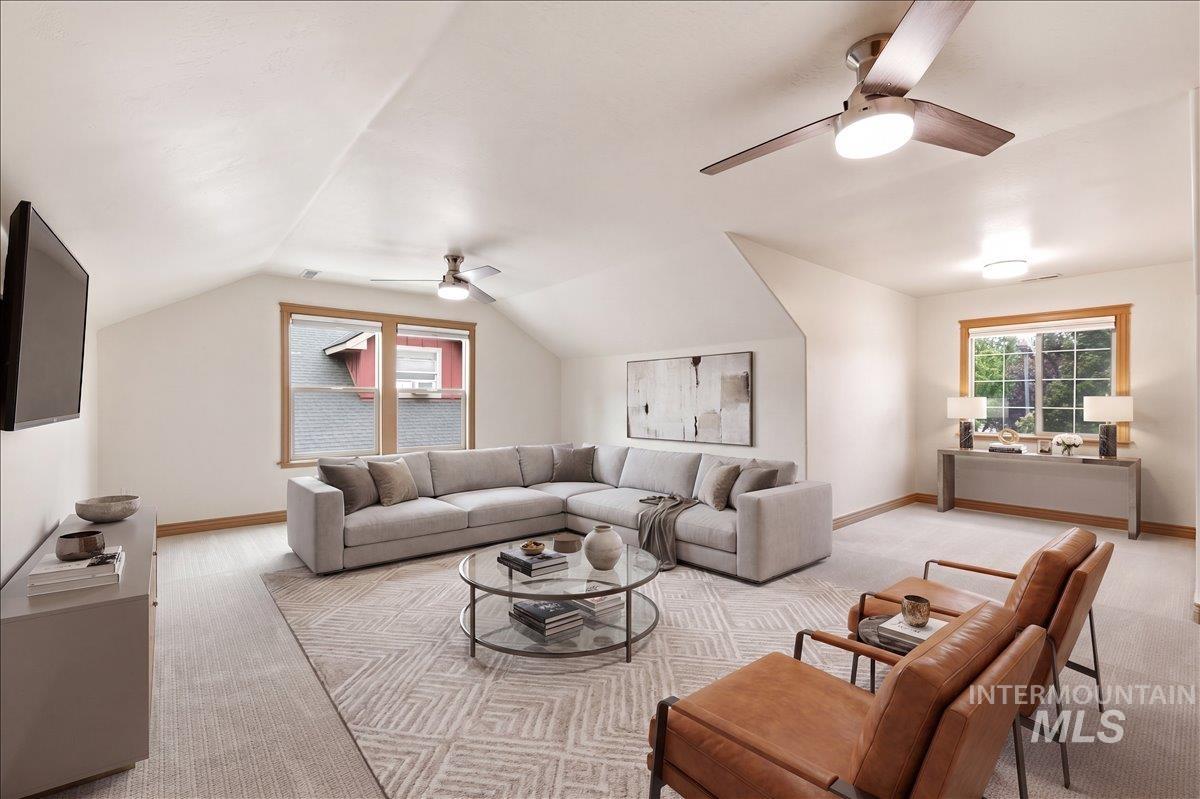 2816 S Bear Claw Way, Meridian, Idaho 83642, 4 Bedrooms, 3.5 Bathrooms, Residential For Sale, Price $975,000, 98988277