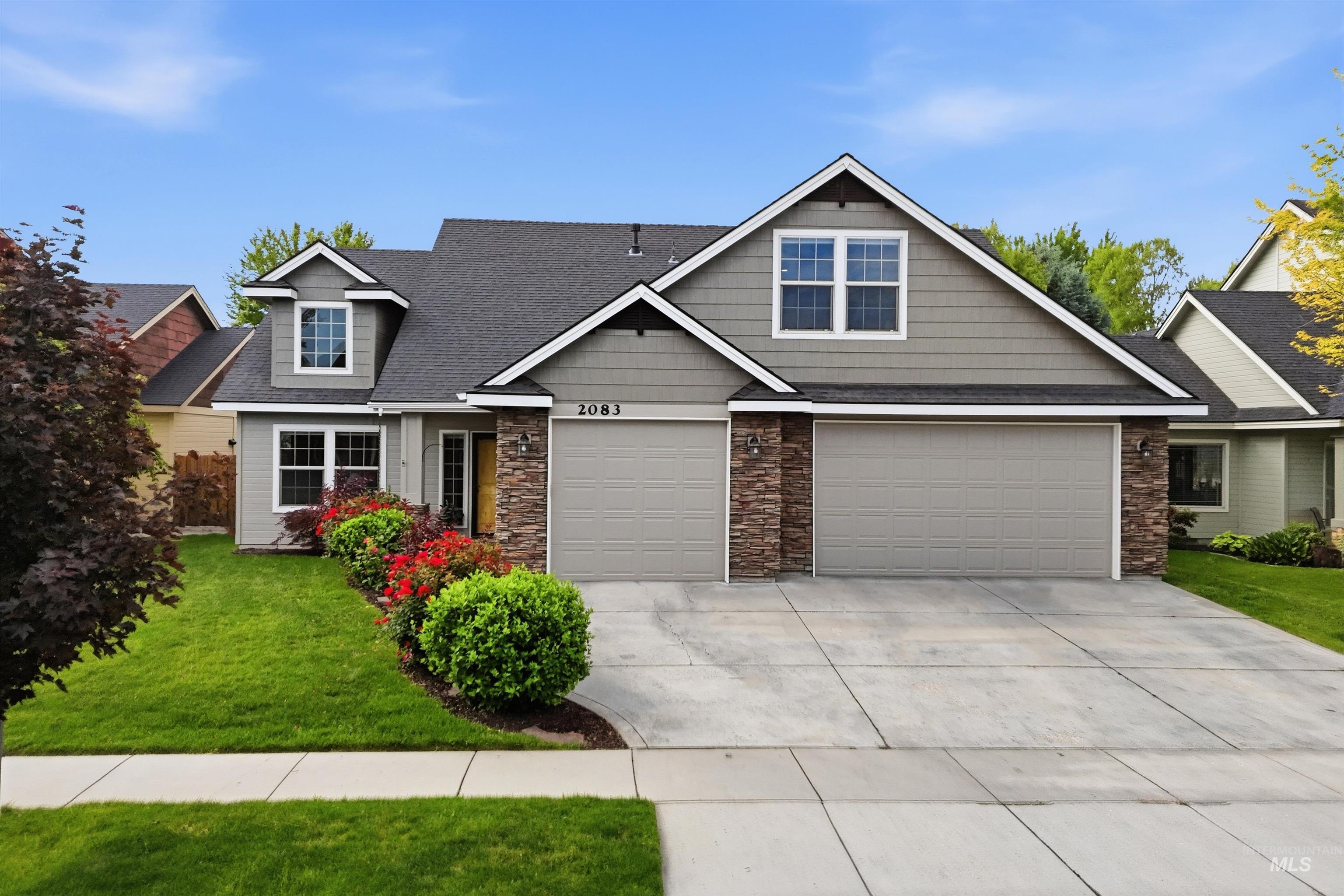 2083 W Boulder Bar Dr, Meridian, Idaho 83646-5945, 4 Bedrooms, 3 Bathrooms, Residential For Sale, Price $640,000, 98988279