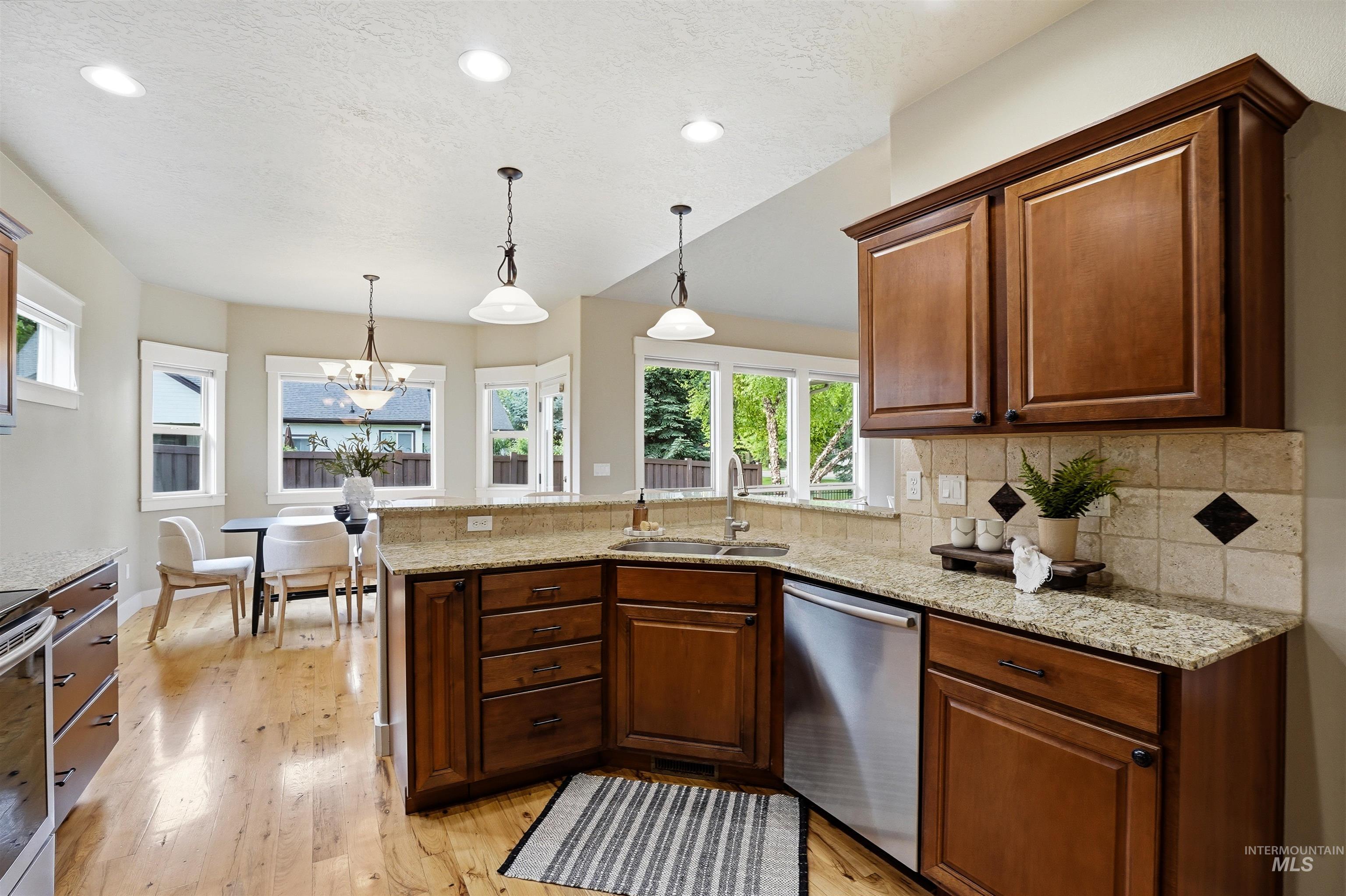 2083 W Boulder Bar Dr, Meridian, Idaho 83646-5945, 4 Bedrooms, 3 Bathrooms, Residential For Sale, Price $640,000, 98988279