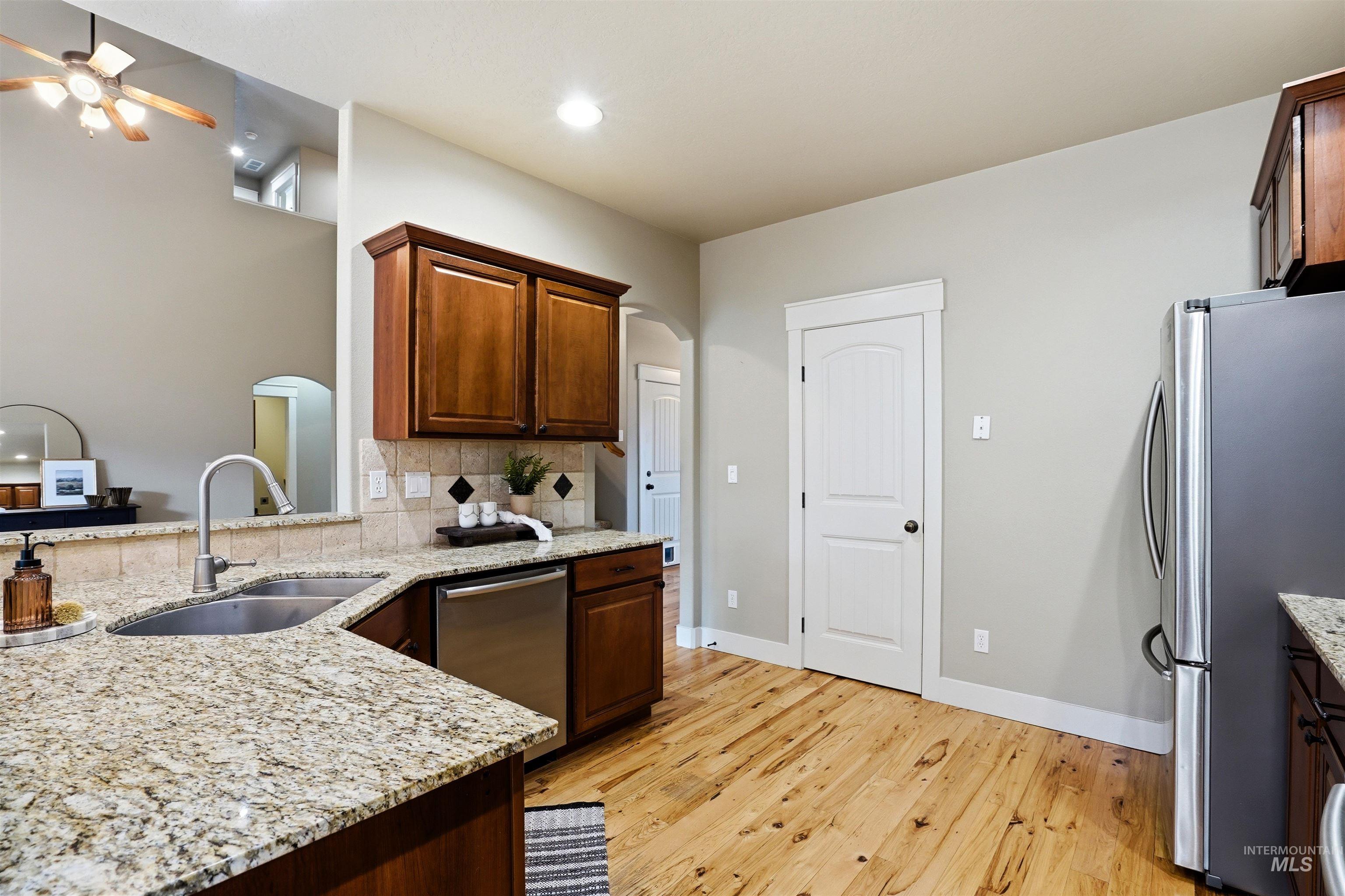 2083 W Boulder Bar Dr, Meridian, Idaho 83646-5945, 4 Bedrooms, 3 Bathrooms, Residential For Sale, Price $640,000, 98988279