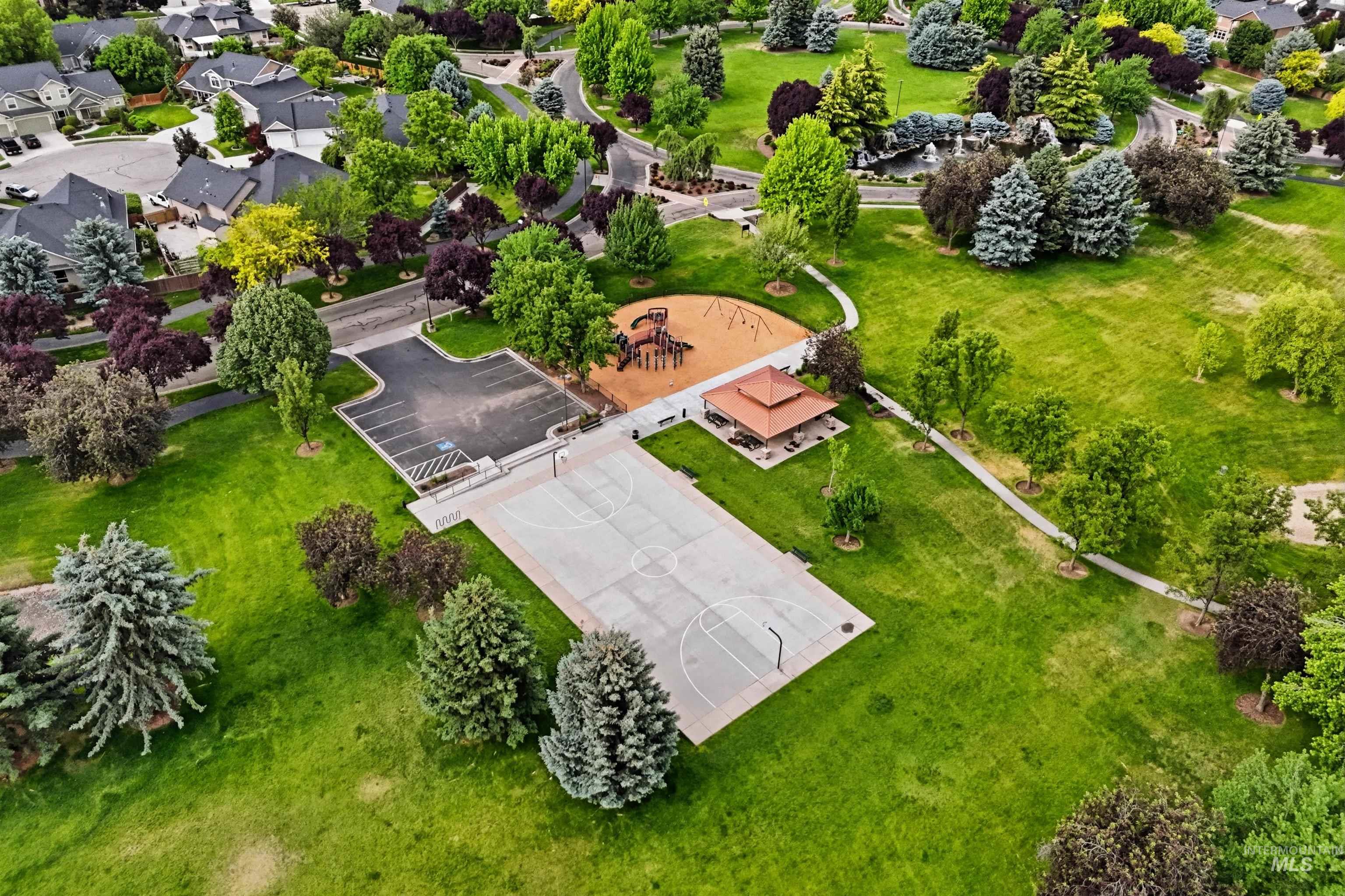 2083 W Boulder Bar Dr, Meridian, Idaho 83646-5945, 4 Bedrooms, 3 Bathrooms, Residential For Sale, Price $640,000, 98988279