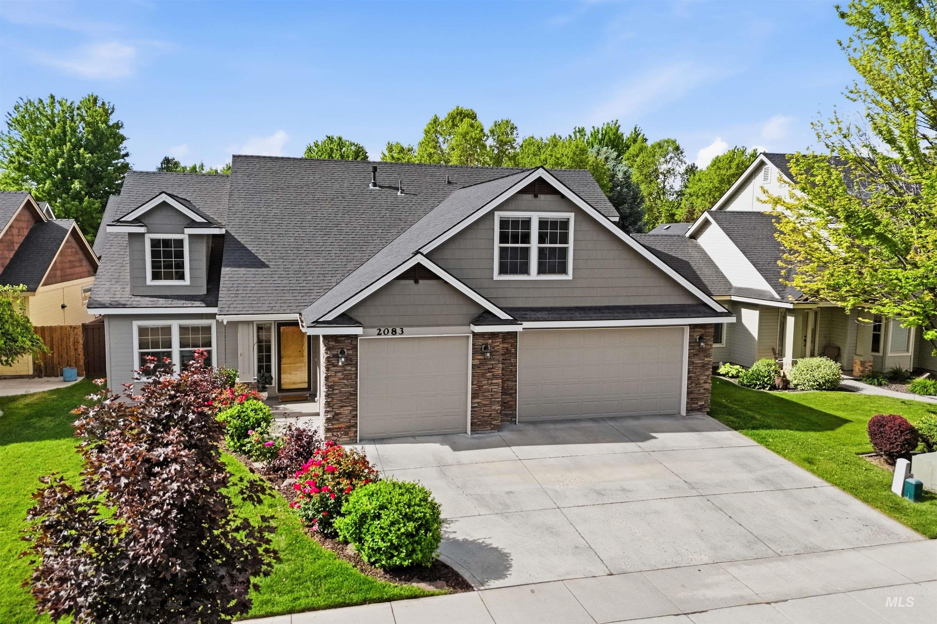 2083 W Boulder Bar Dr, Meridian, Idaho 83646-5945, 4 Bedrooms, 3 Bathrooms, Residential For Sale, Price $640,000, 98988279