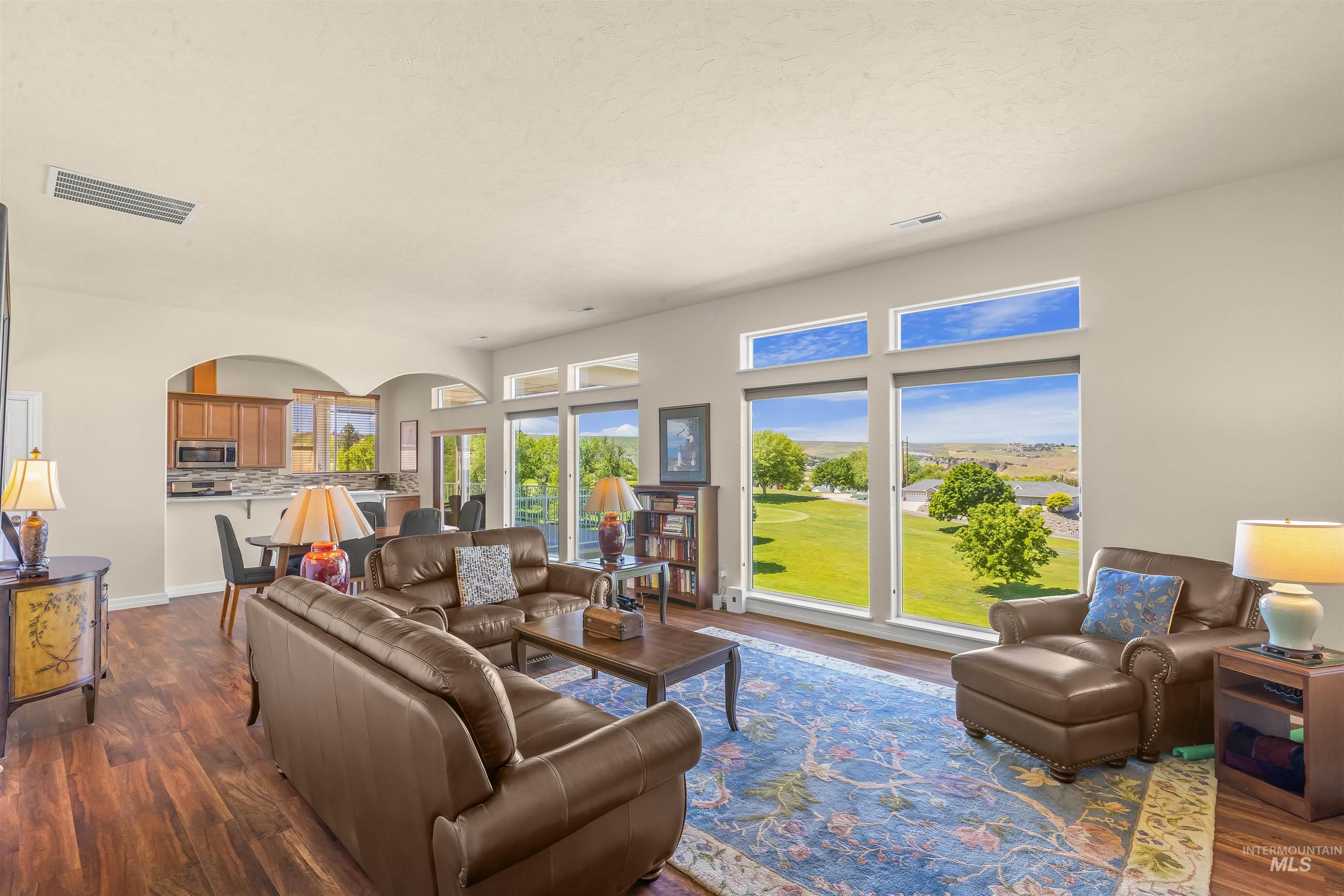 3954 Foothills Dr, Lewiston, Idaho 83501, 3 Bedrooms, 3 Bathrooms, Residential For Sale, Price $635,000, 98988280