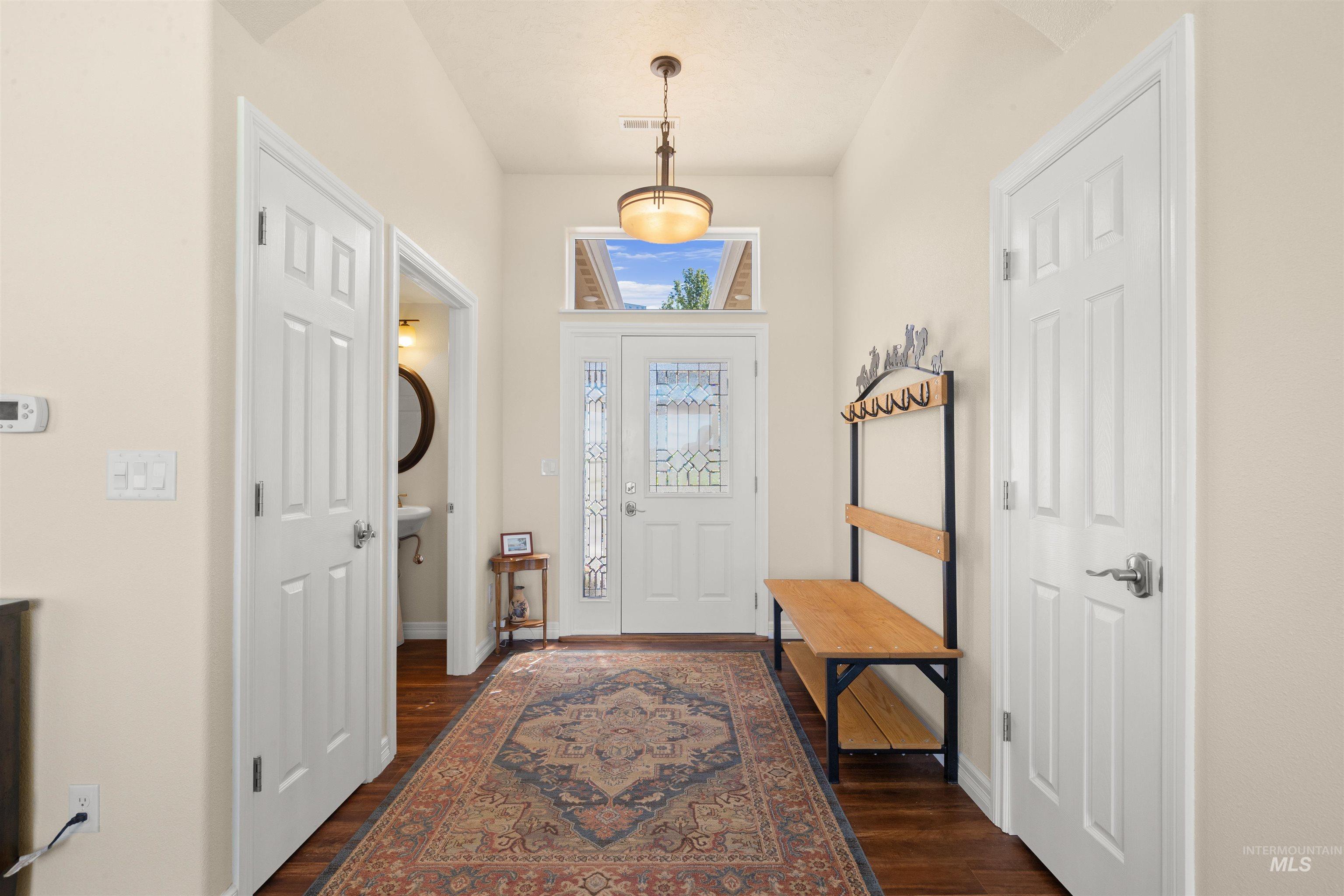3954 Foothills Dr, Lewiston, Idaho 83501, 3 Bedrooms, 3 Bathrooms, Residential For Sale, Price $635,000, 98988280