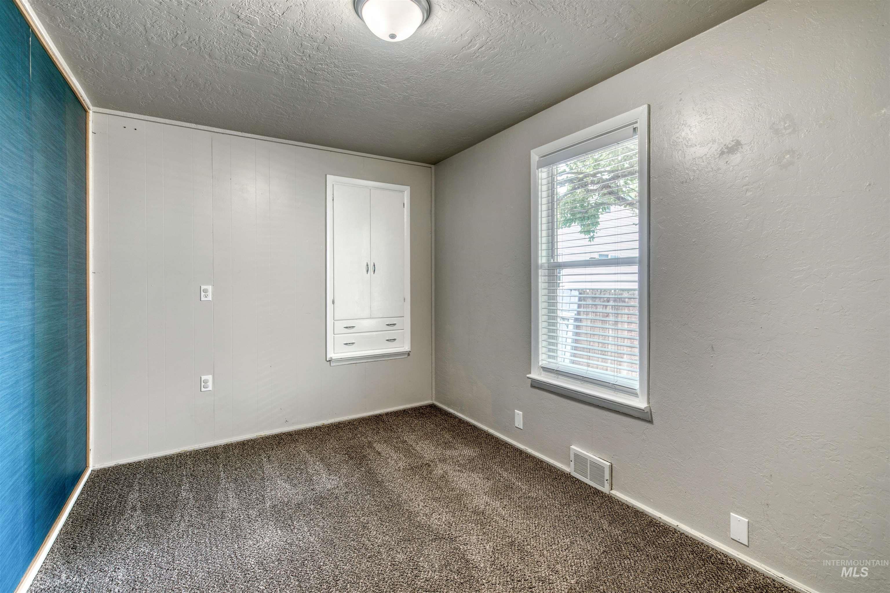 1004 11th Ave S, Nampa, Idaho 83651, 2 Bedrooms, 1 Bathroom, Residential For Sale, Price $299,000, 98988285