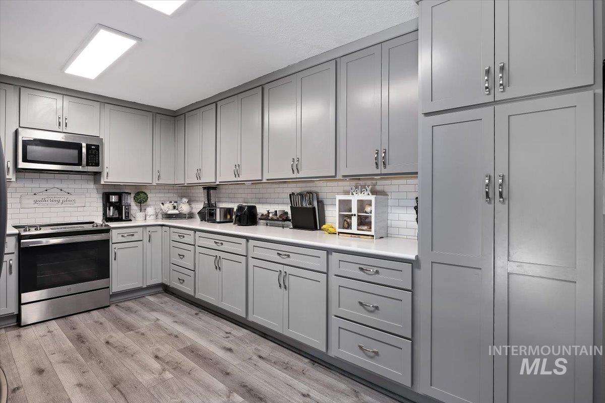 1196 Juniper St. N., Twin Falls, Idaho 83301, 5 Bedrooms, 4 Bathrooms, Residential For Sale, Price $530,000, 98988289