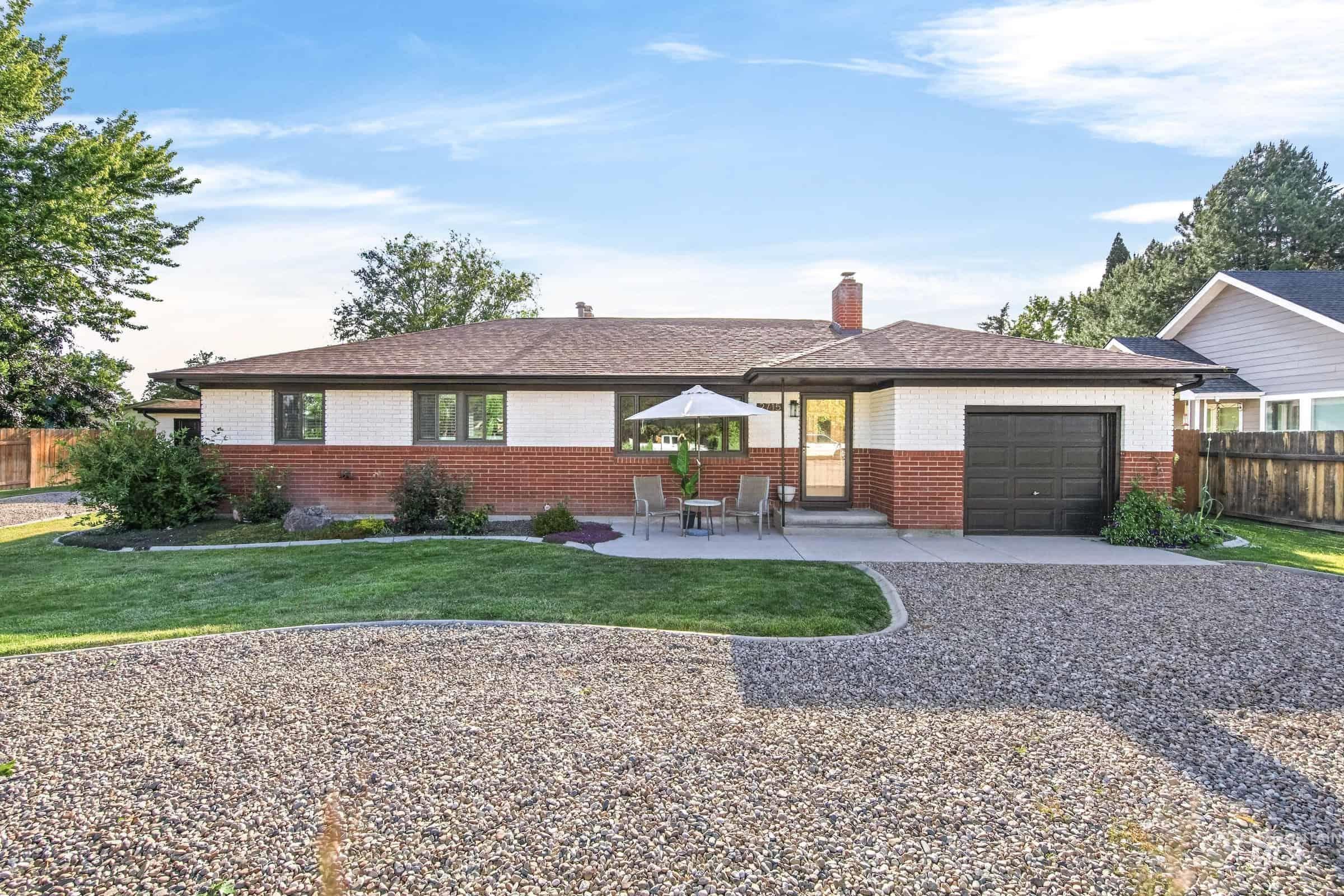 2715 S Virginia Ave, Boise, Idaho 83705, 4 Bedrooms, 2 Bathrooms, Residential For Sale, Price $648,000, 98988290