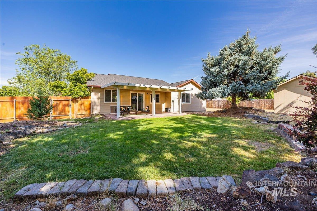 2536 N Tuscan Ave, Meridian, Idaho 83646, 3 Bedrooms, 2 Bathrooms, Residential For Sale, Price $439,900, 98988296
