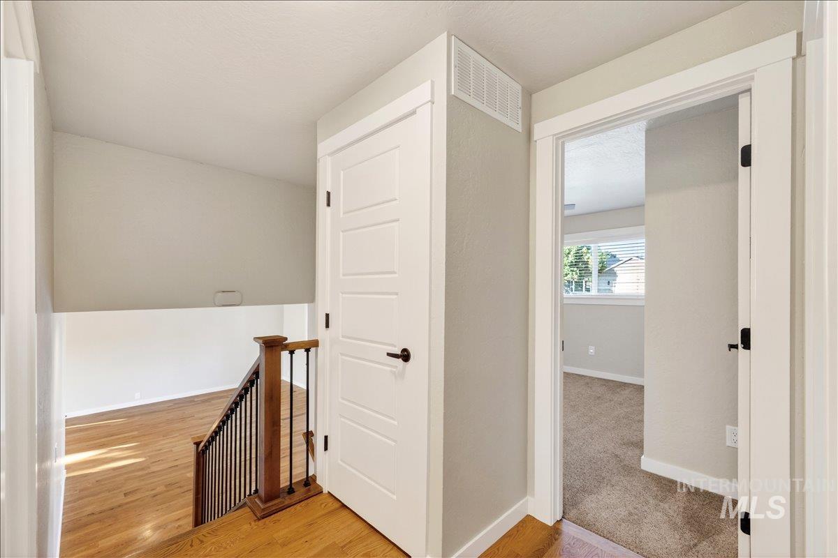 2879 S. Chieftain Way, Boise, Idaho 83709, 4 Bedrooms, 3 Bathrooms, Residential For Sale, Price $639,900, 98988298