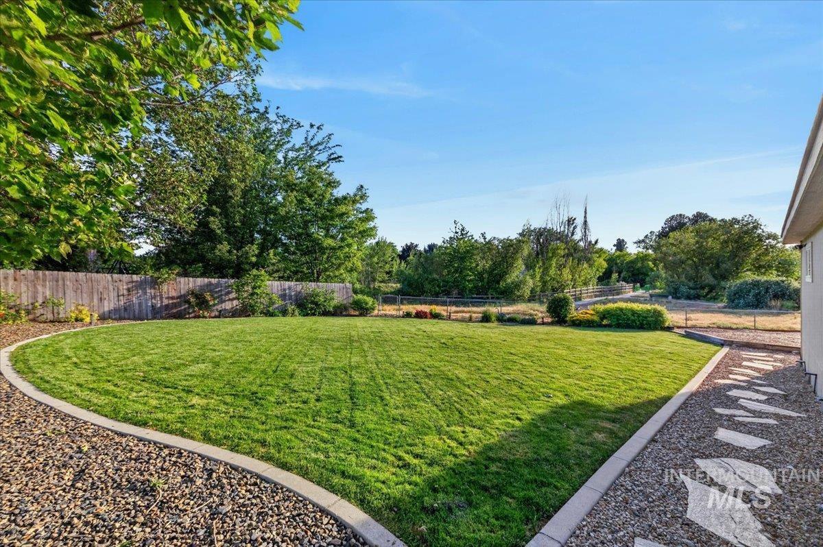 2879 S. Chieftain Way, Boise, Idaho 83709, 4 Bedrooms, 3 Bathrooms, Residential For Sale, Price $639,900, 98988298