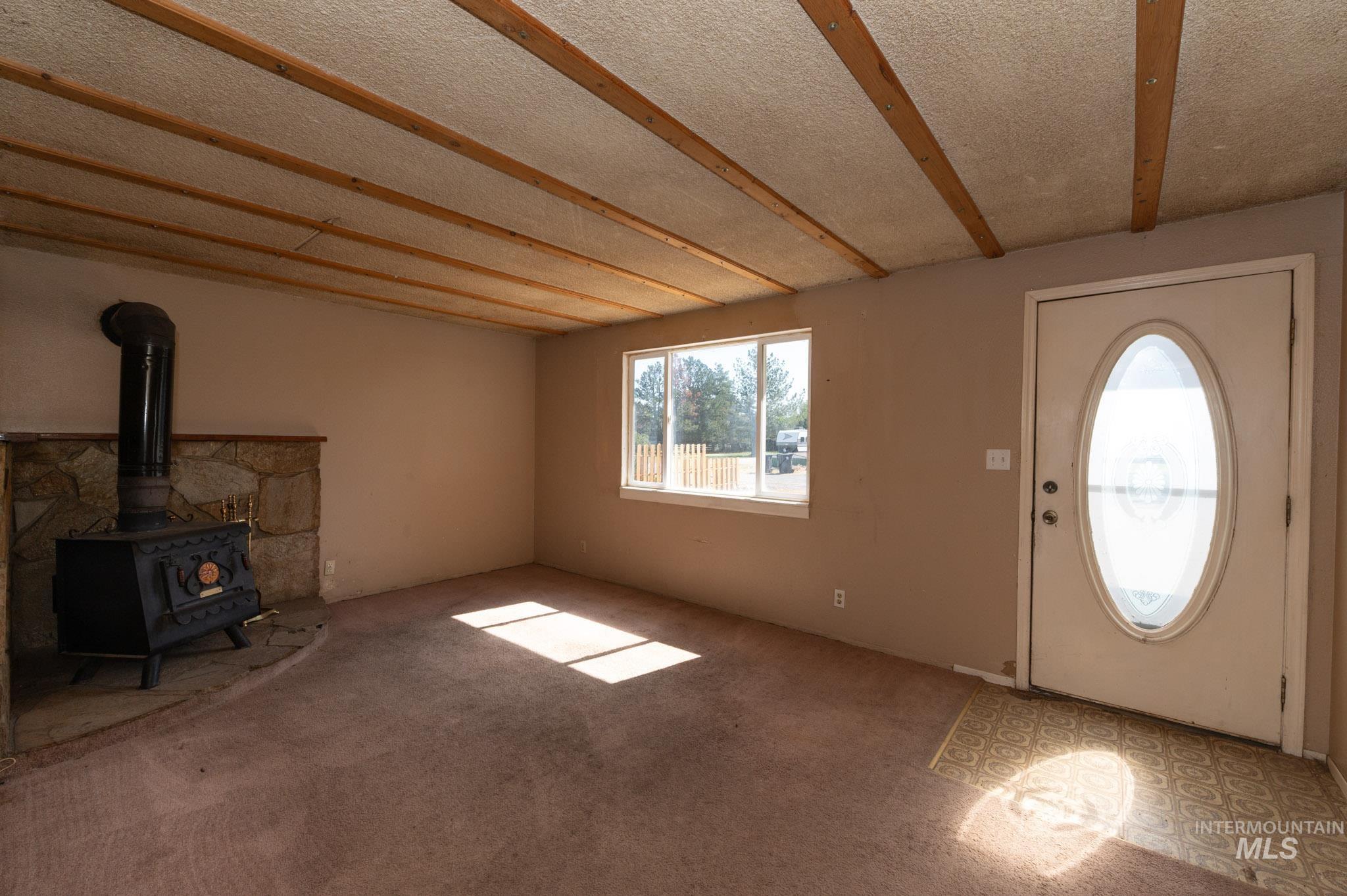 1157 Lavina Ave, Twin Falls, Idaho 83301, 3 Bedrooms, 2 Bathrooms, Residential For Sale, Price $240,000, 98988299