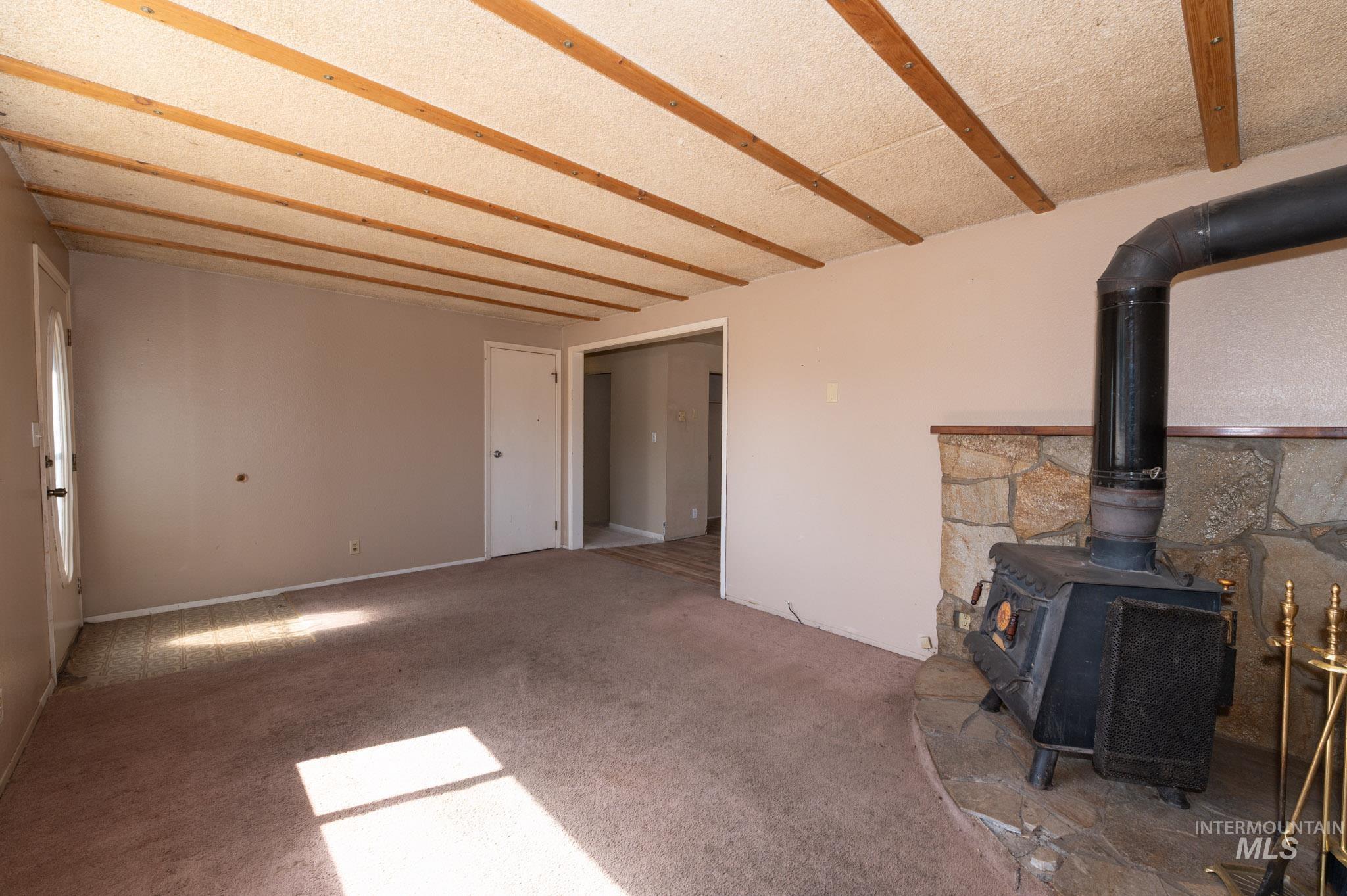 1157 Lavina Ave, Twin Falls, Idaho 83301, 3 Bedrooms, 2 Bathrooms, Residential For Sale, Price $240,000, 98988299