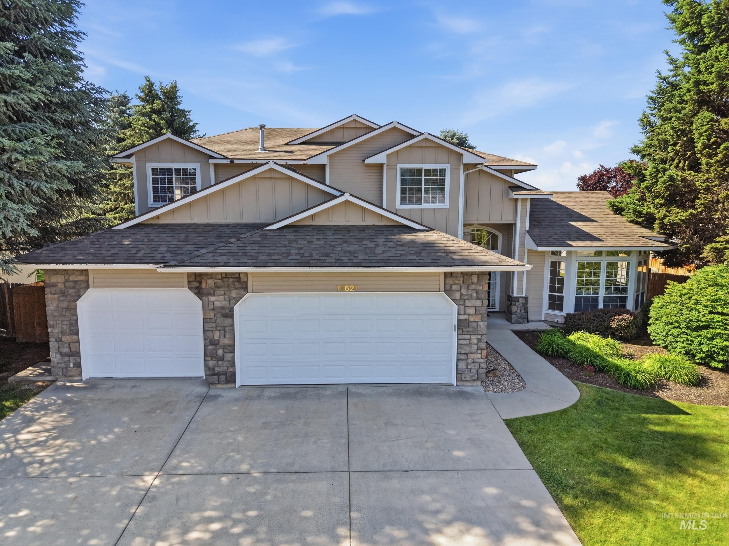 13621 W Pala Mesa Drive, Boise, Idaho 83713, 5 Bedrooms, 3 Bathrooms, Residential For Sale, Price $659,900, 98988302