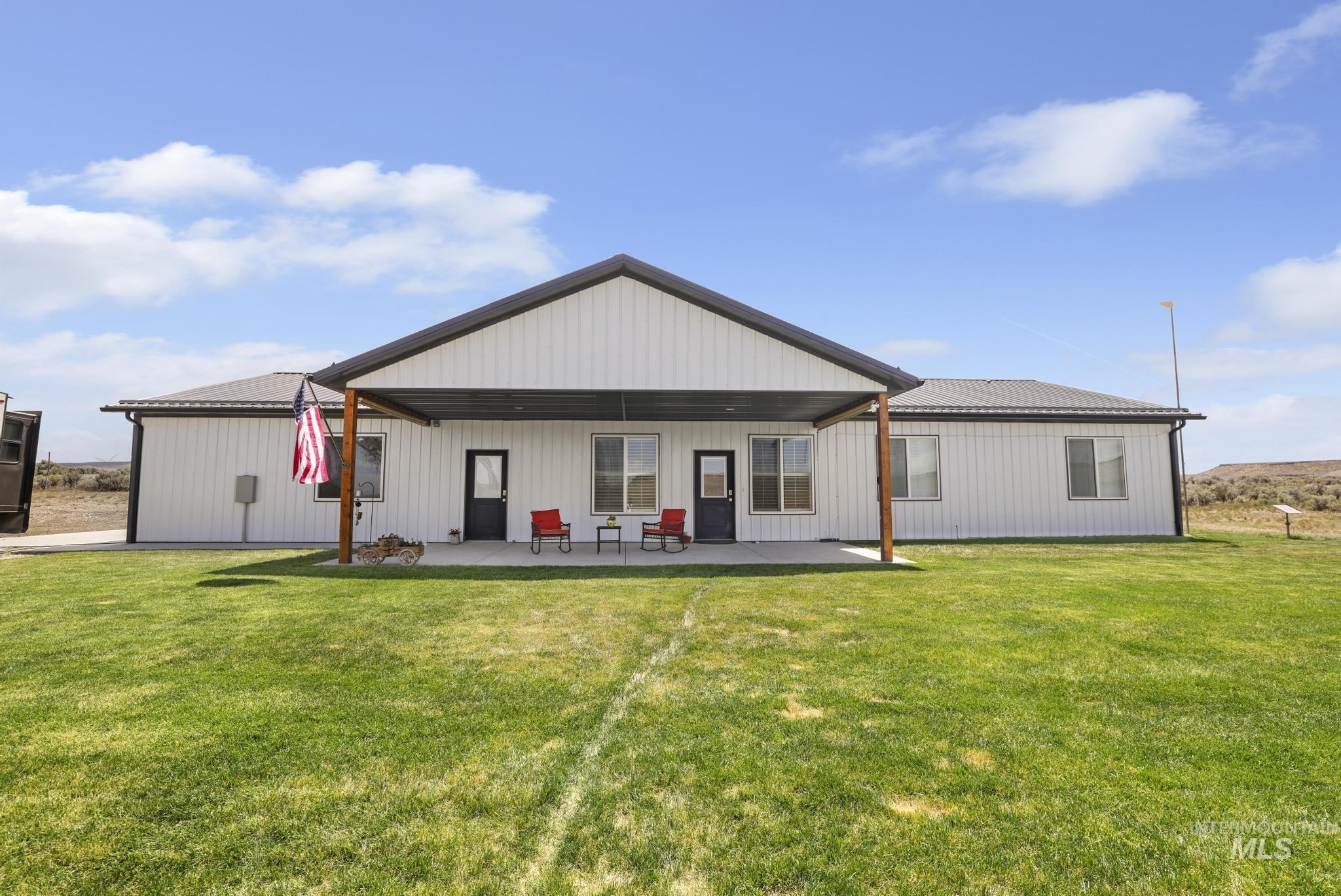 758 Cedar Creek Road, Rogerson, Idaho 83302, 3 Bedrooms, 2 Bathrooms, Residential For Sale, Price $689,900, 98988319