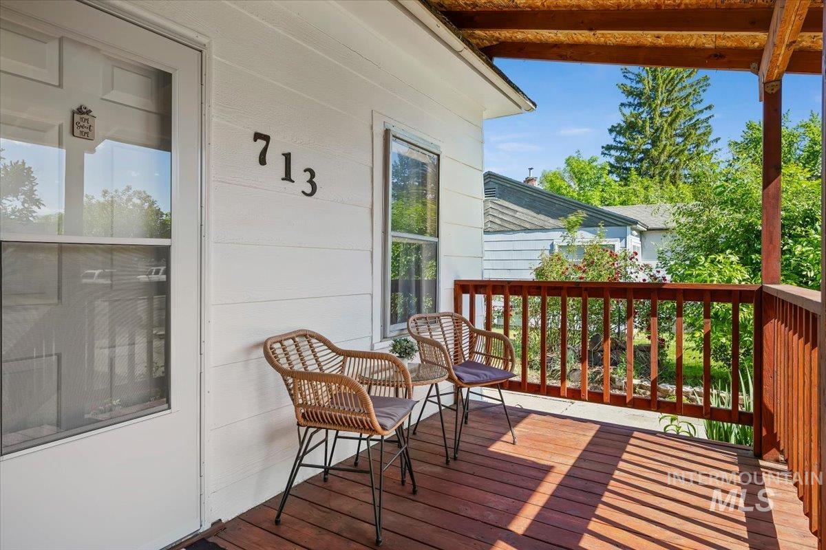 713 Montana St., Gooding, Idaho 83330, 3 Bedrooms, 1 Bathroom, Residential For Sale, Price $229,900, 98988322