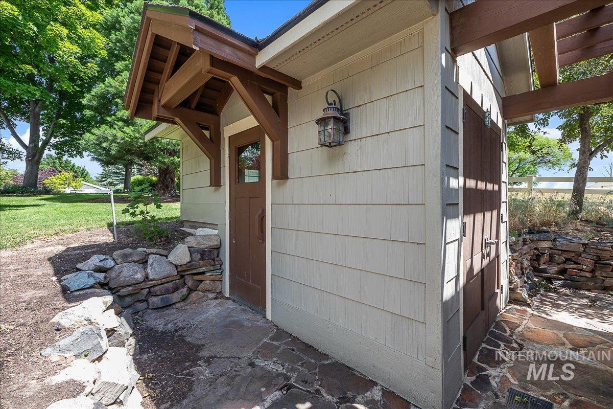 10060 W Rolling Hills Dr., Star, Idaho 83669, 4 Bedrooms, 4 Bathrooms, Residential For Sale, Price $1,900,000,MLS 98988328