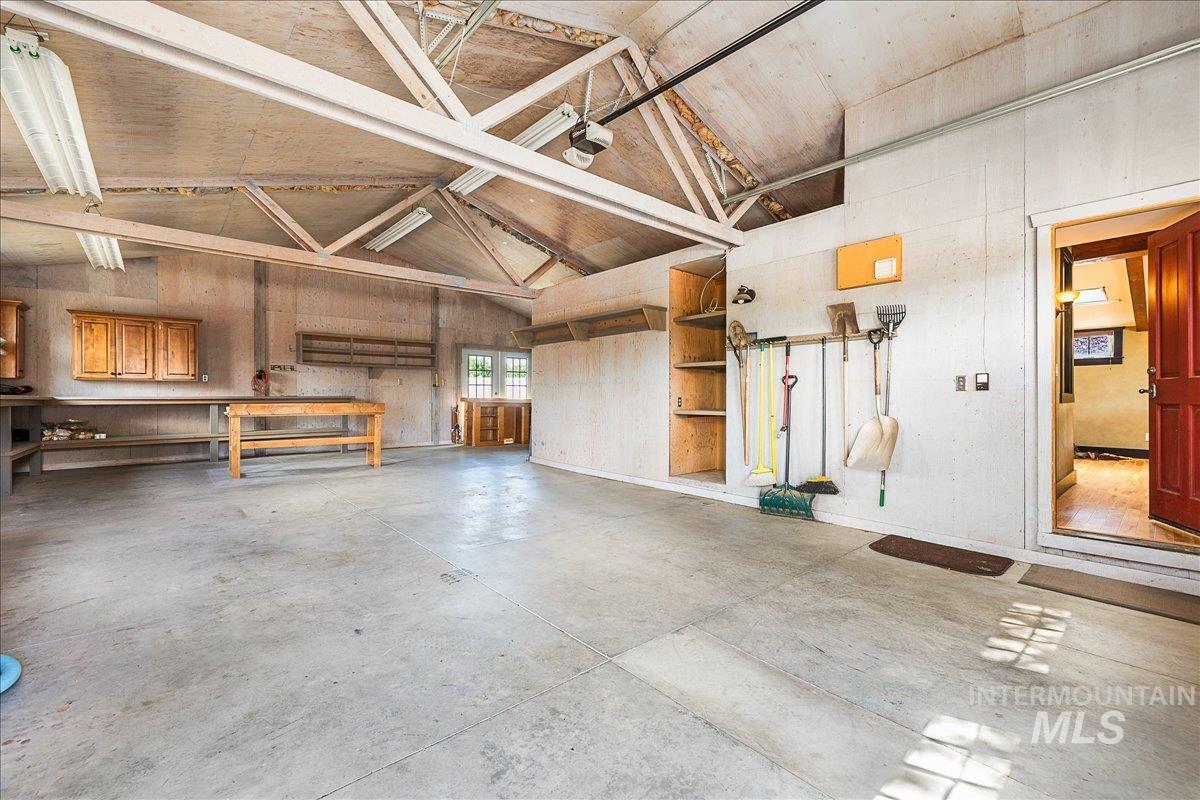 10060 W Rolling Hills Dr., Star, Idaho 83669, 4 Bedrooms, 4 Bathrooms, Residential For Sale, Price $1,900,000,MLS 98988328