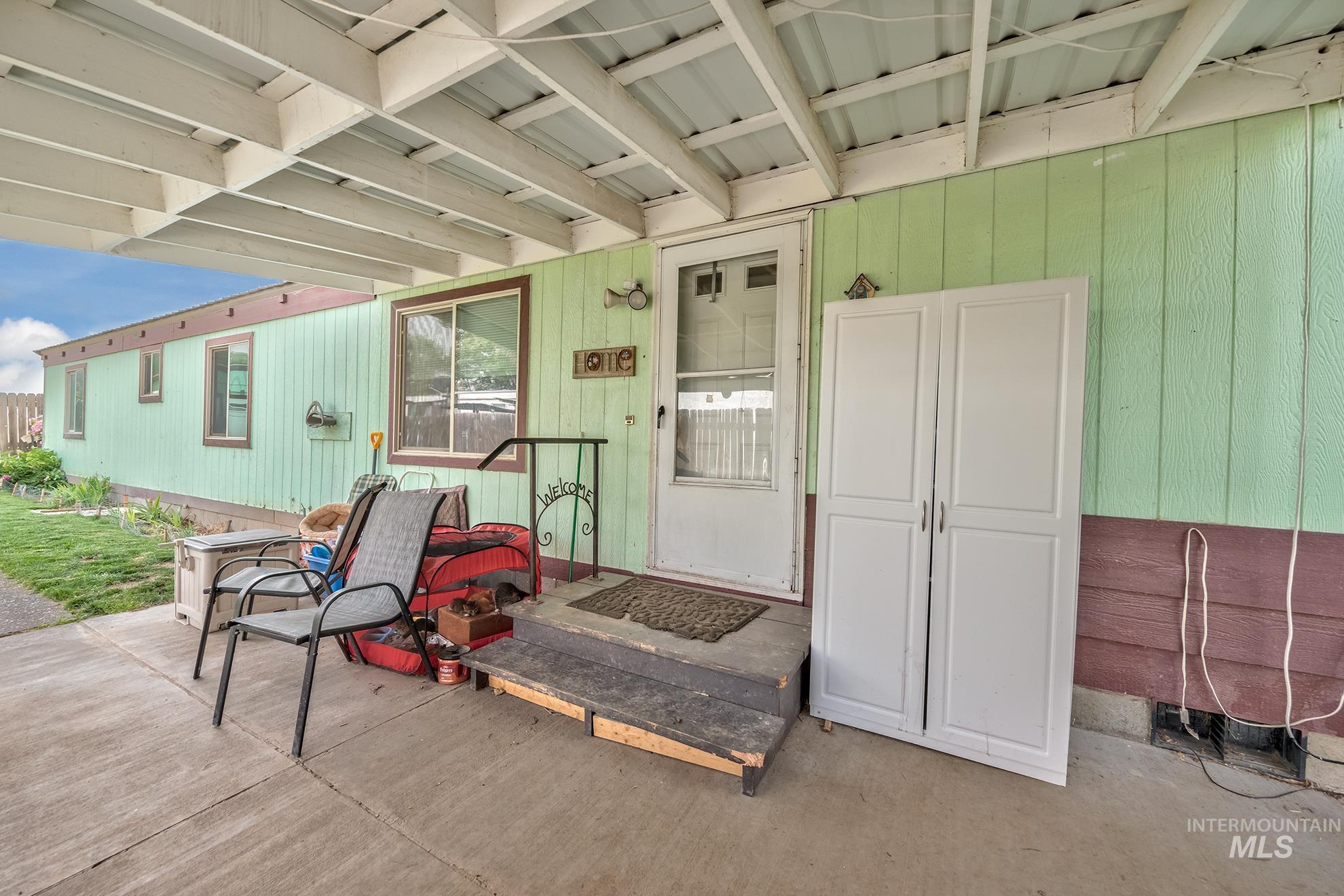 1202 SE 11th Ave, Ontario, Oregon 97914, 3 Bedrooms, 1 Bathroom, Residential For Sale, Price $175,000,MLS 98988334
