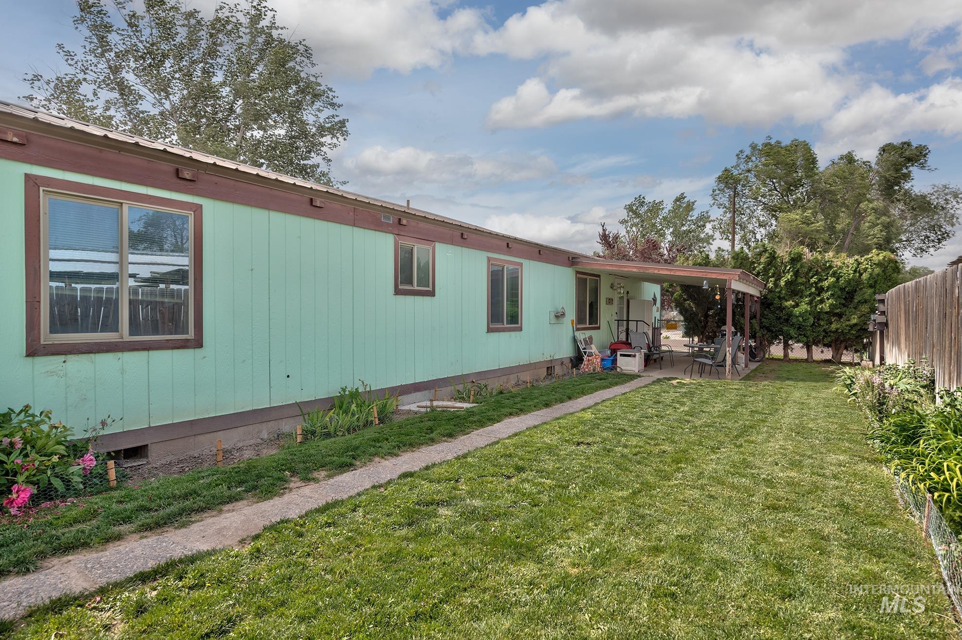 1202 SE 11th Ave, Ontario, Oregon 97914, 3 Bedrooms, 1 Bathroom, Residential For Sale, Price $175,000,MLS 98988334