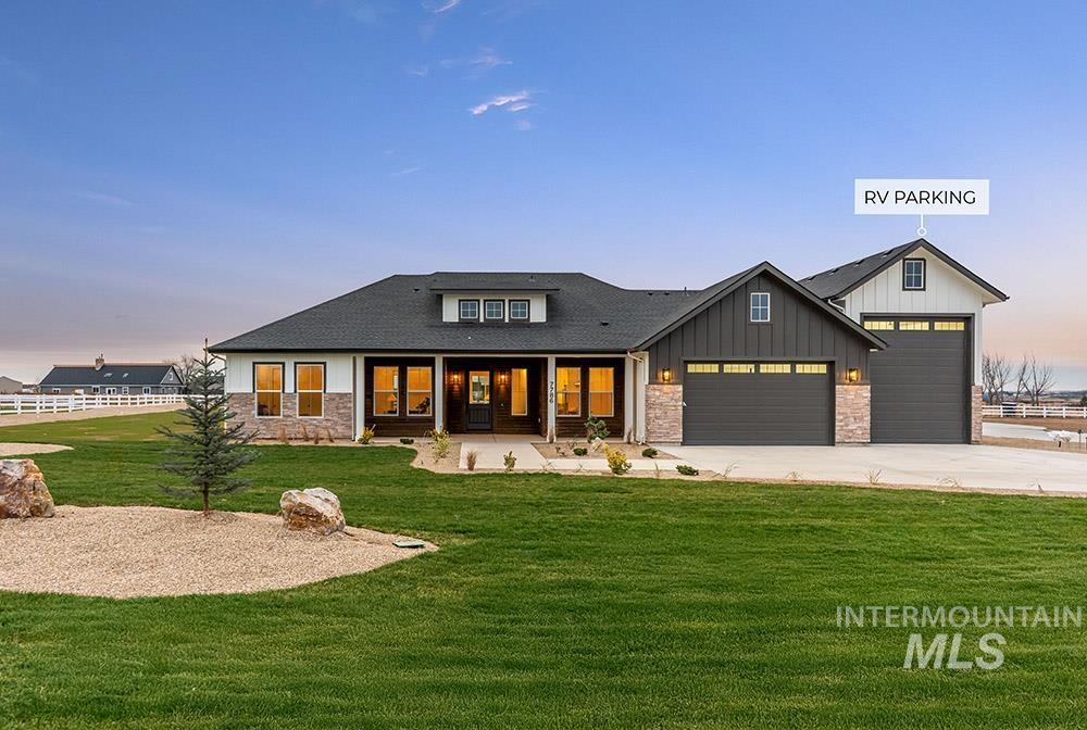 7786 Minam Dr, Middleton, Idaho 83644, 4 Bedrooms, 2.5 Bathrooms, Residential For Sale, Price $974,900,MLS 98988336