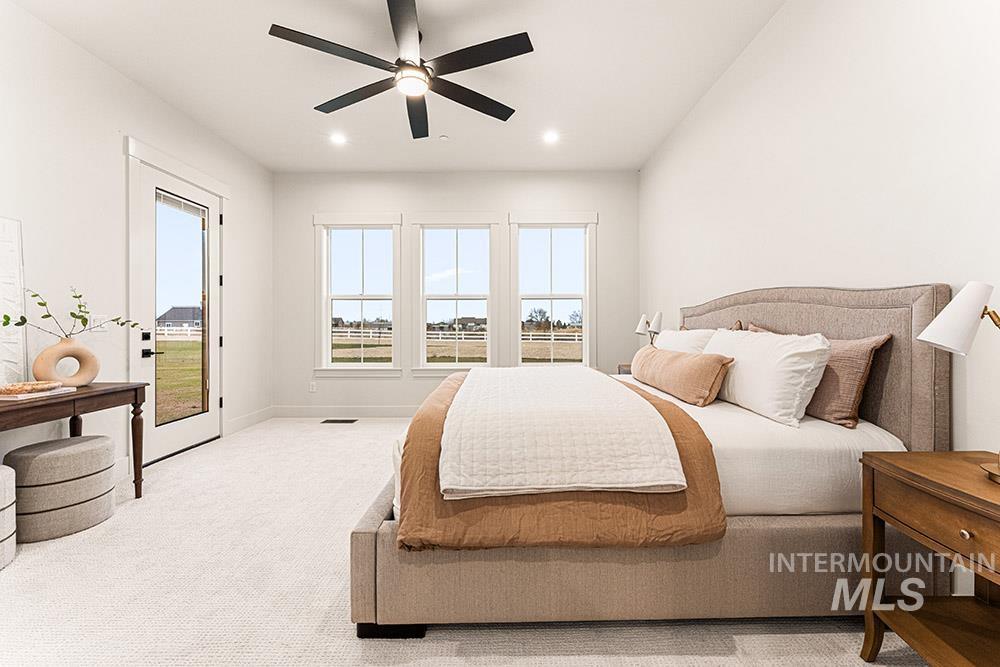 7786 Minam Dr, Middleton, Idaho 83644, 4 Bedrooms, 2.5 Bathrooms, Residential For Sale, Price $974,900,MLS 98988336