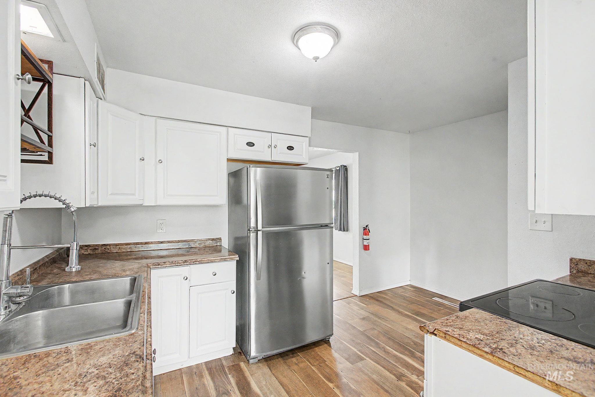 1203 20th Avenue, Clarkston, Washington 99403, 3 Bedrooms, 2 Bathrooms, Residential For Sale, Price $349,900,MLS 98988337