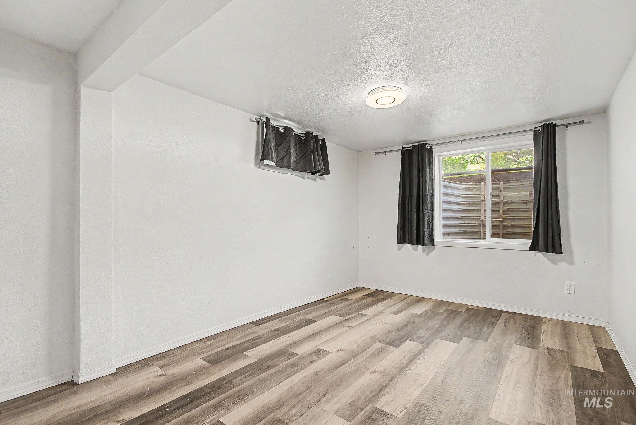 1203 20th Avenue, Clarkston, Washington 99403, 3 Bedrooms, 2 Bathrooms, Residential For Sale, Price $349,900,MLS 98988337