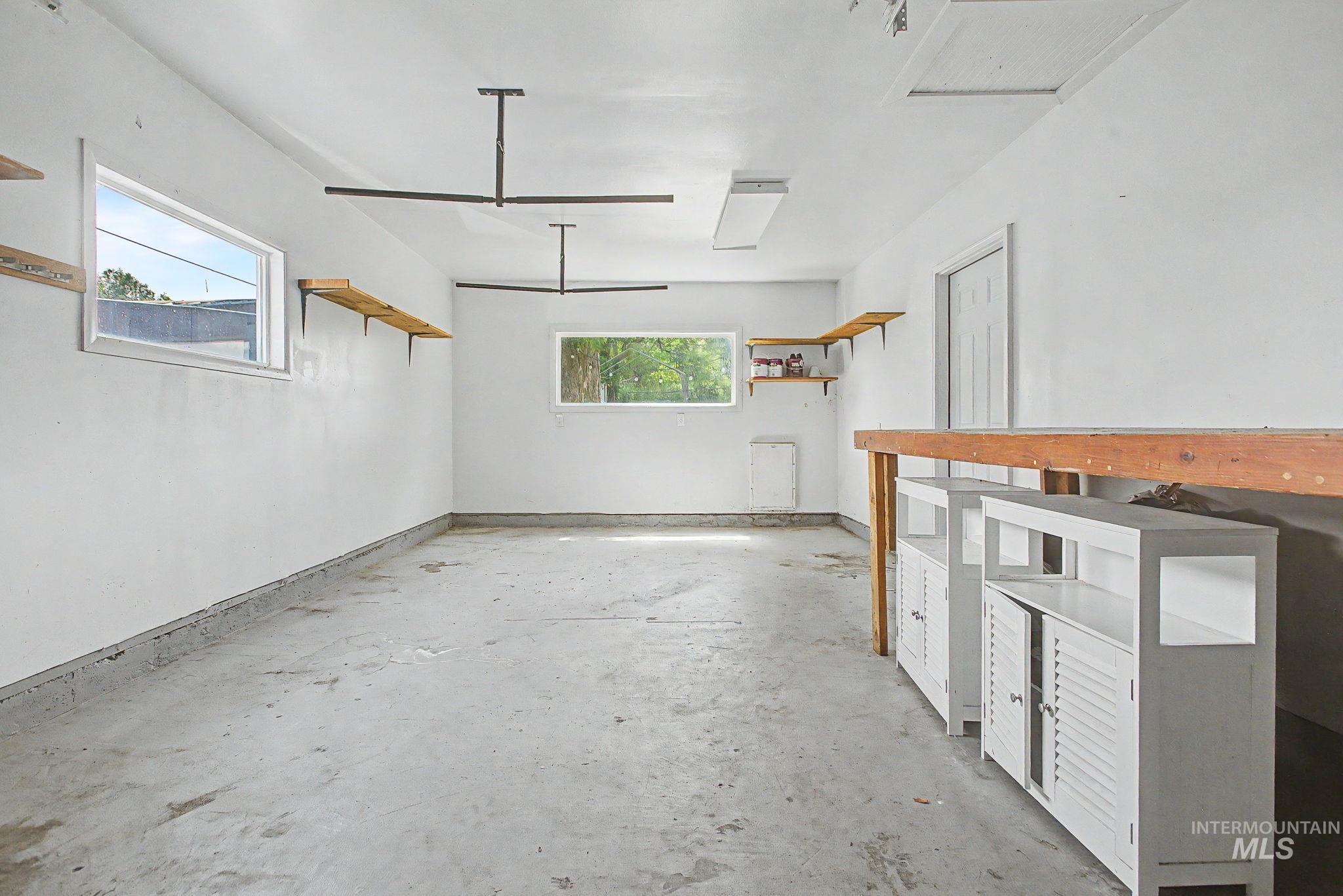 1203 20th Avenue, Clarkston, Washington 99403, 3 Bedrooms, 2 Bathrooms, Residential For Sale, Price $349,900,MLS 98988337