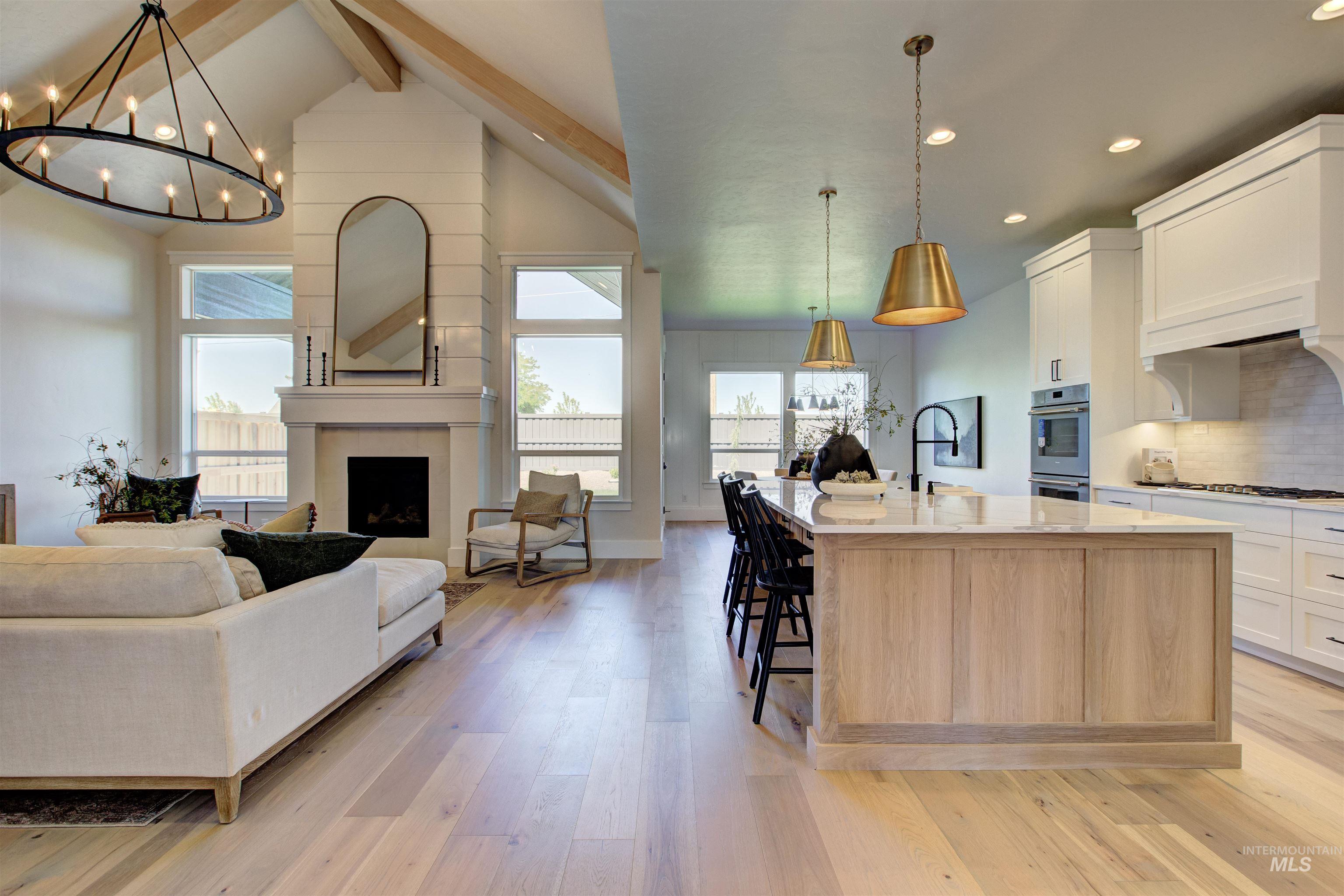 796 E Crescendo St, Meridian, Idaho 83642, 4 Bedrooms, 3.5 Bathrooms, Residential For Sale, Price $949,777,MLS 98988342