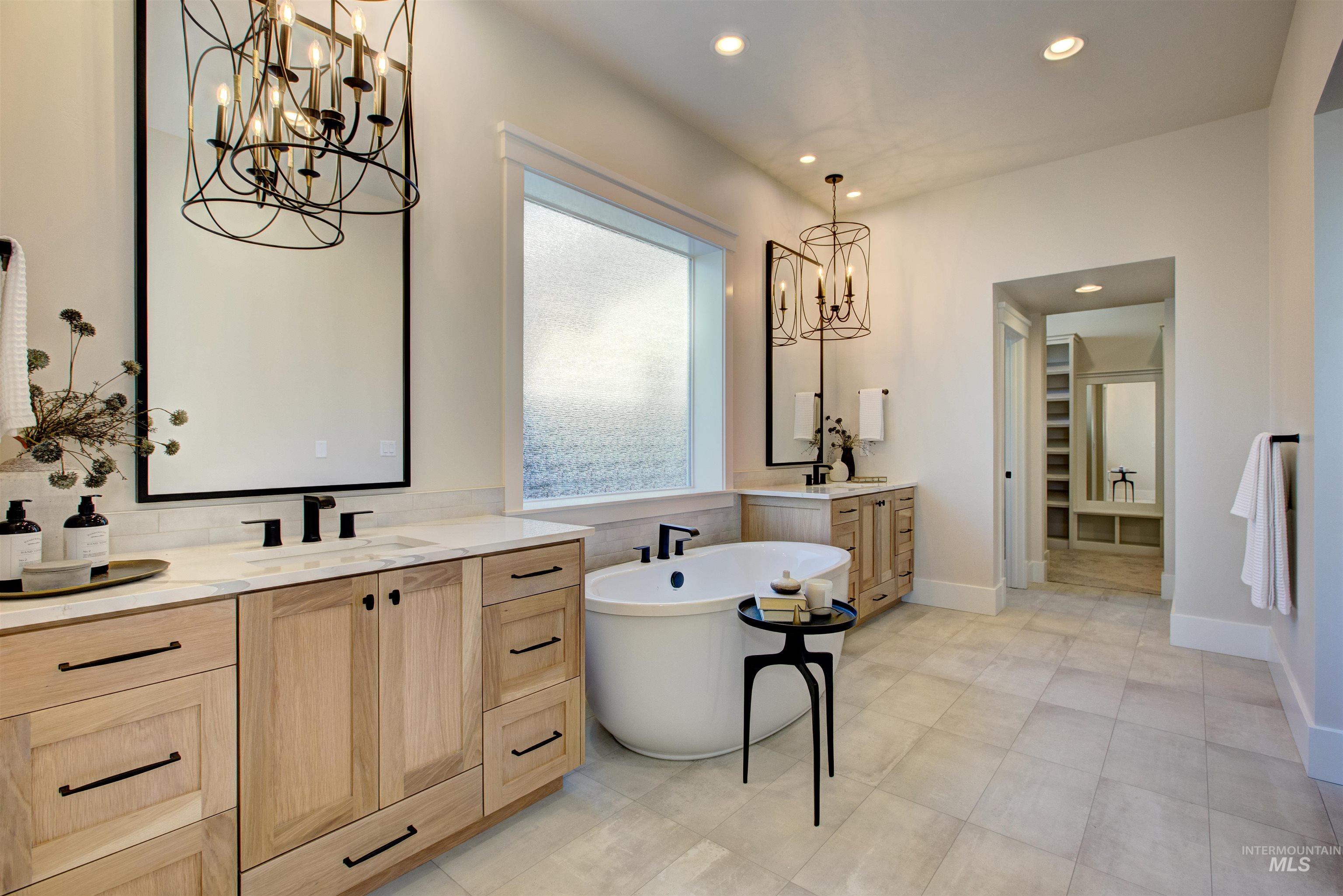 796 E Crescendo St, Meridian, Idaho 83642, 4 Bedrooms, 3.5 Bathrooms, Residential For Sale, Price $949,777,MLS 98988342