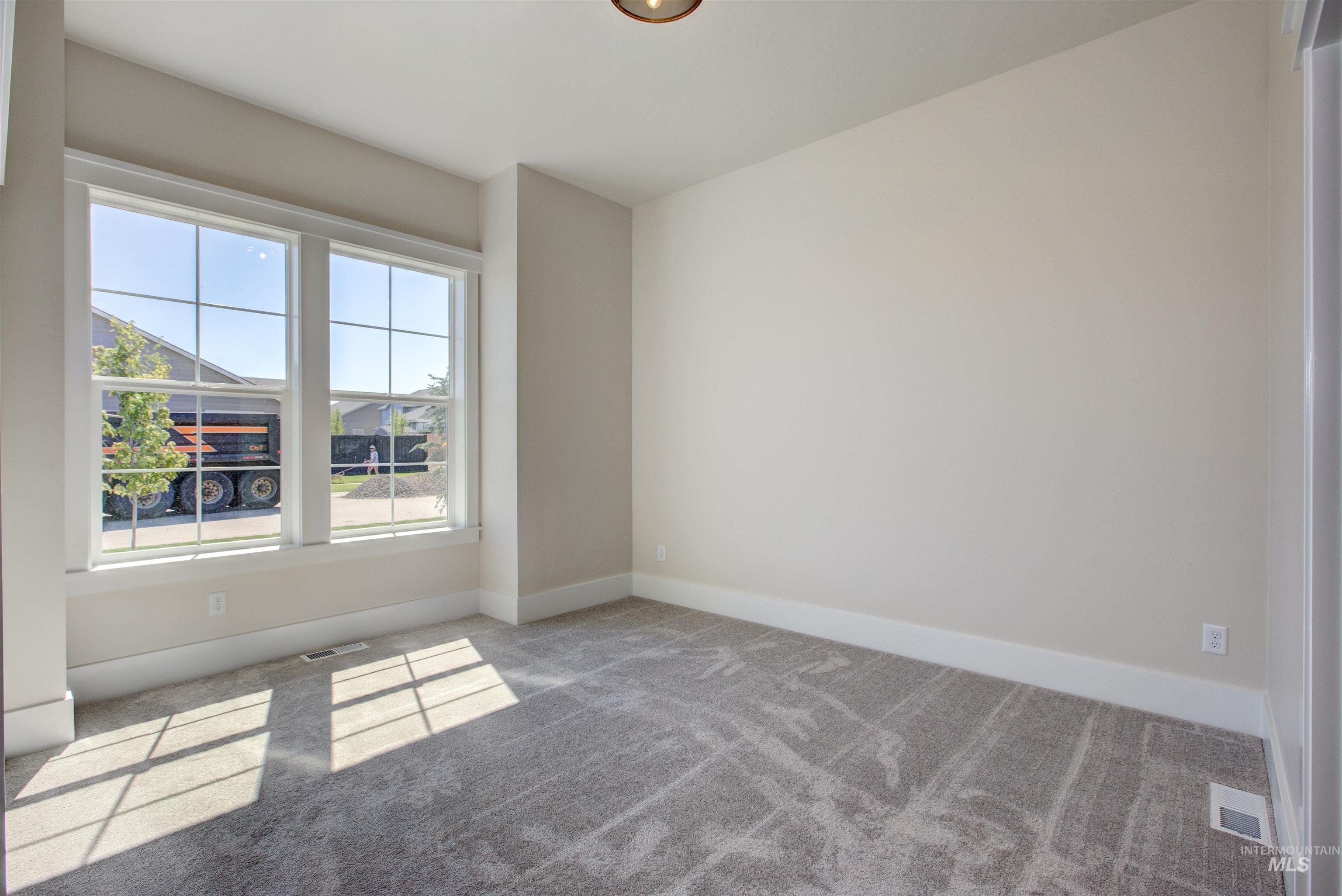 796 E Crescendo St, Meridian, Idaho 83642, 4 Bedrooms, 3.5 Bathrooms, Residential For Sale, Price $949,777,MLS 98988342