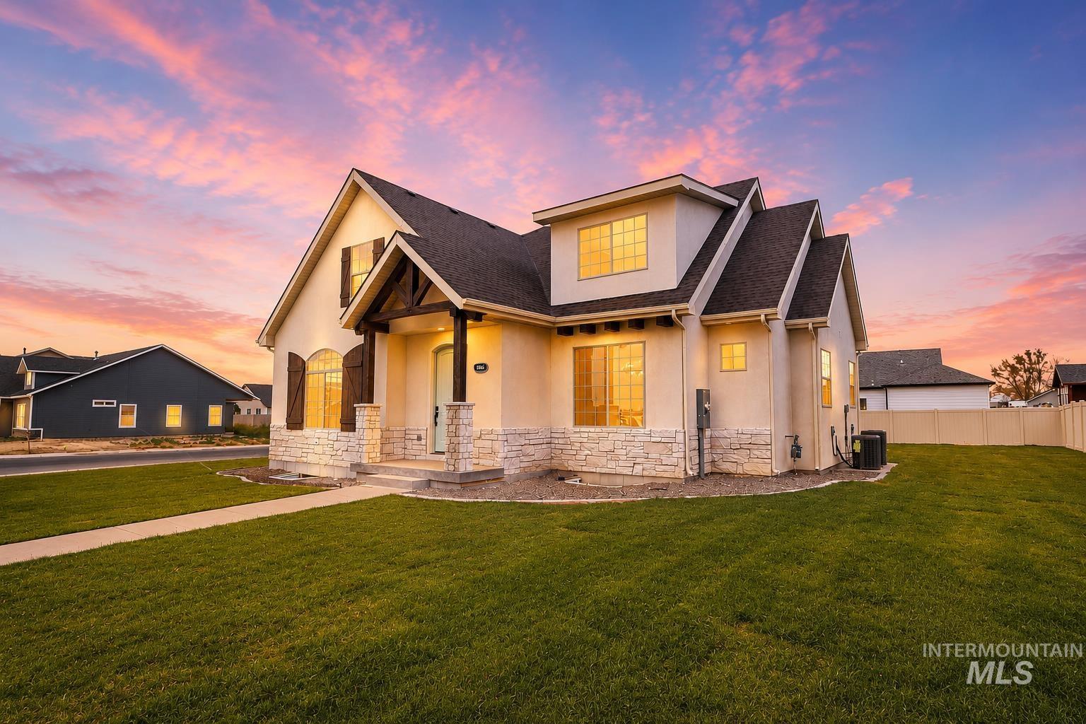 866 Quartz Rd, Kimberly, Idaho 83341-2007, 4 Bedrooms, 3.5 Bathrooms, Residential For Sale, Price $700,000,MLS 98988346