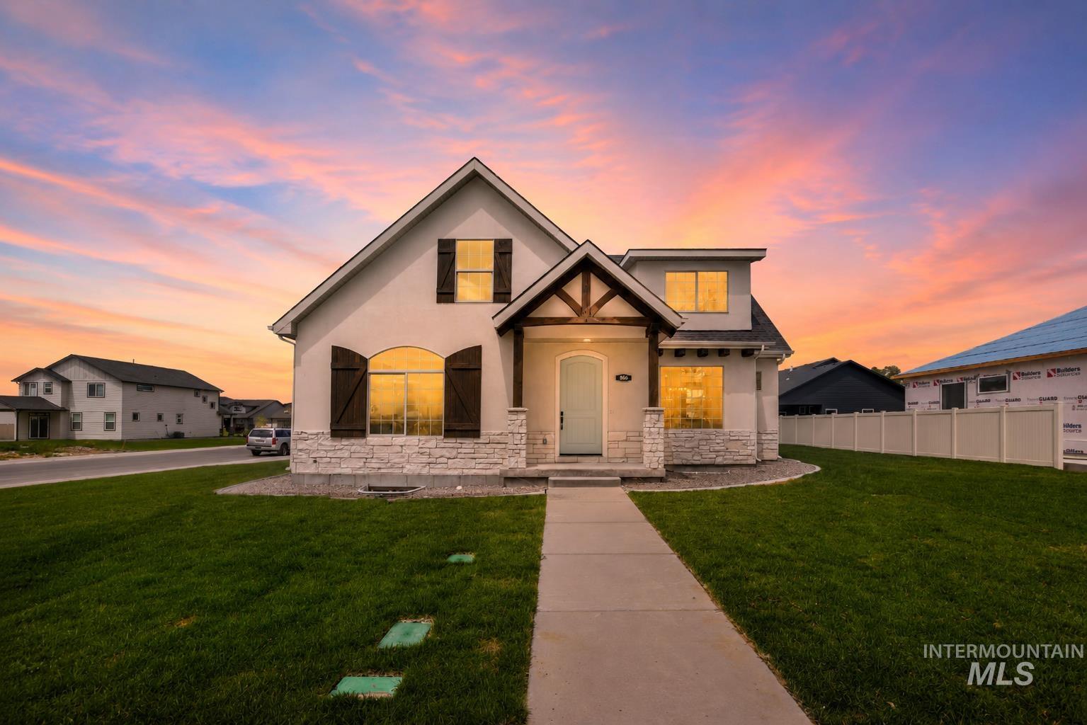 866 Quartz Rd, Kimberly, Idaho 83341-2007, 4 Bedrooms, 3.5 Bathrooms, Residential For Sale, Price $700,000,MLS 98988346