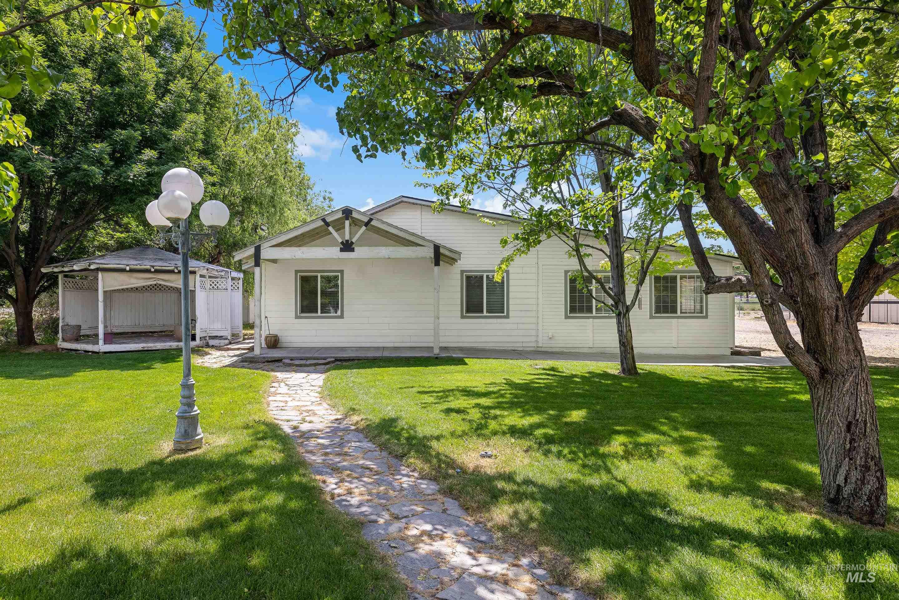 629 Lone Star Road, Nampa, Idaho 83651, 4 Bedrooms, 2.5 Bathrooms, Residential For Sale, Price $1,200,000,MLS 98988348